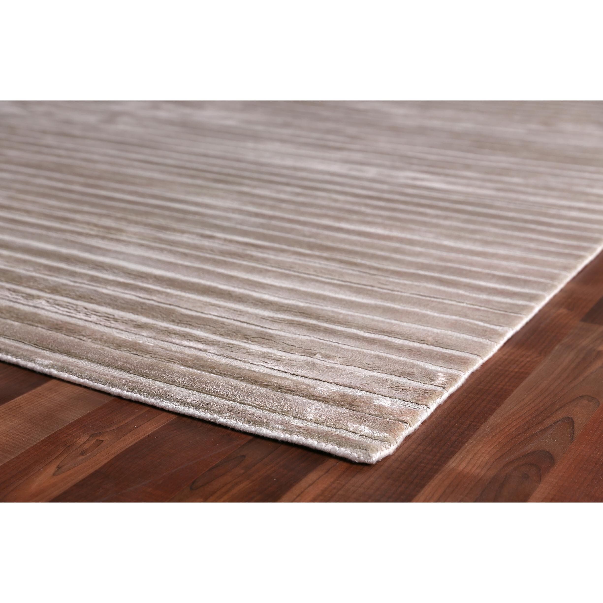 Exquisite Rugs High Low Light Silver Viscose Rug 8 X 10