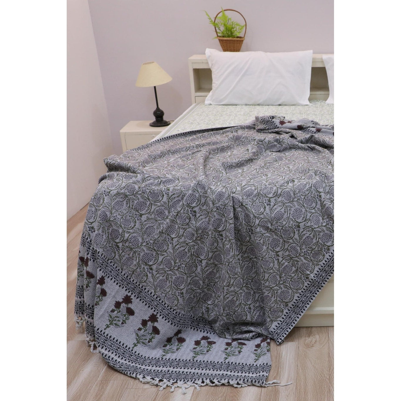 Fabdivine Aradhana Handloom Block Print Cotton Blanket Cozy Layered Throw Artistic Home Textile Lounge Bedroom Accessory
