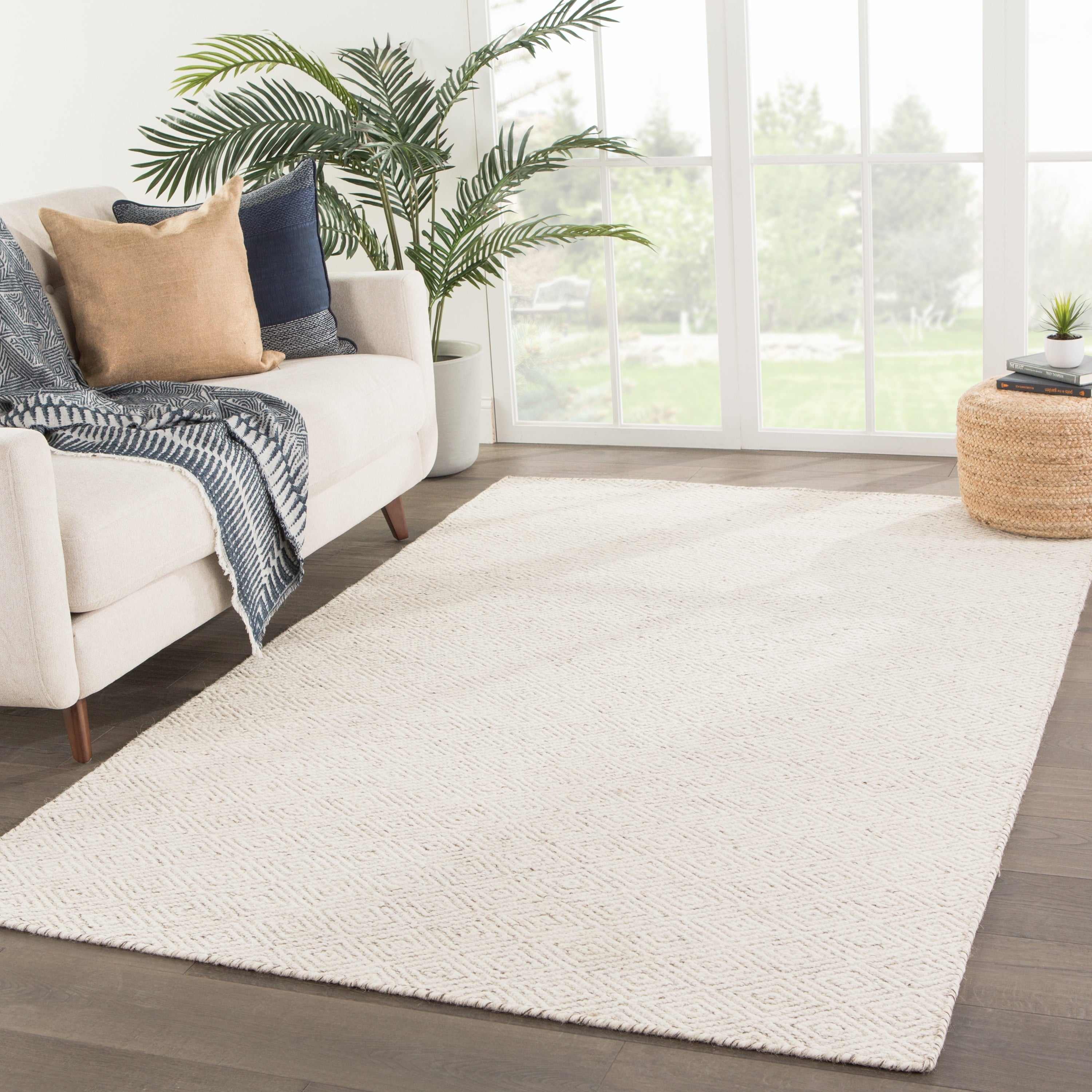 Fifer Handmade Trellis Ivory Gray Area Rug 2X3