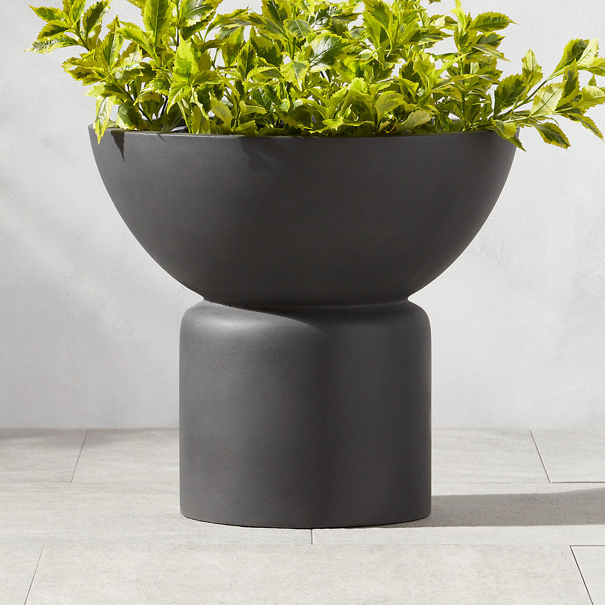 Flatform Round Dark Grey Cement Indoor/Outdoor Planter Set of 3