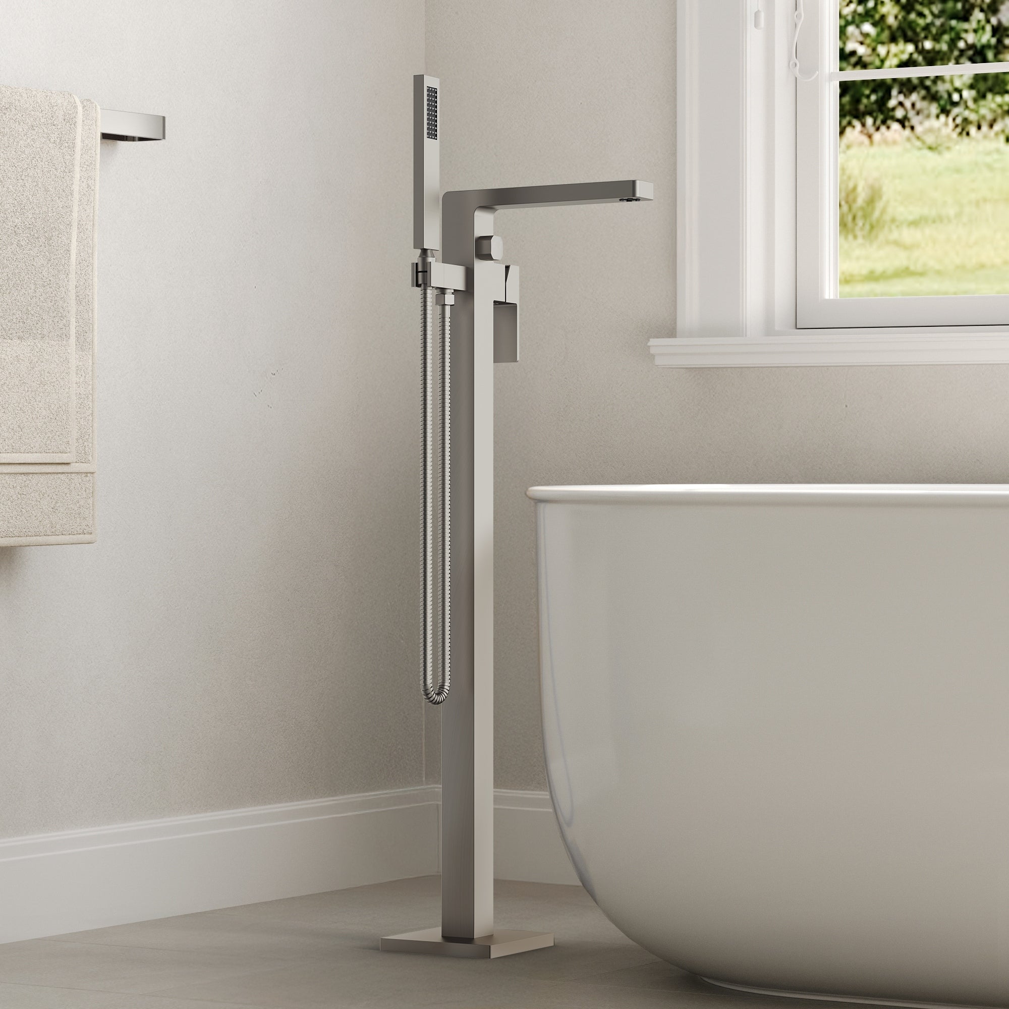 Floor Mount Freestanding Tub Filler With Handshower Single Handle Bathtub Faucet