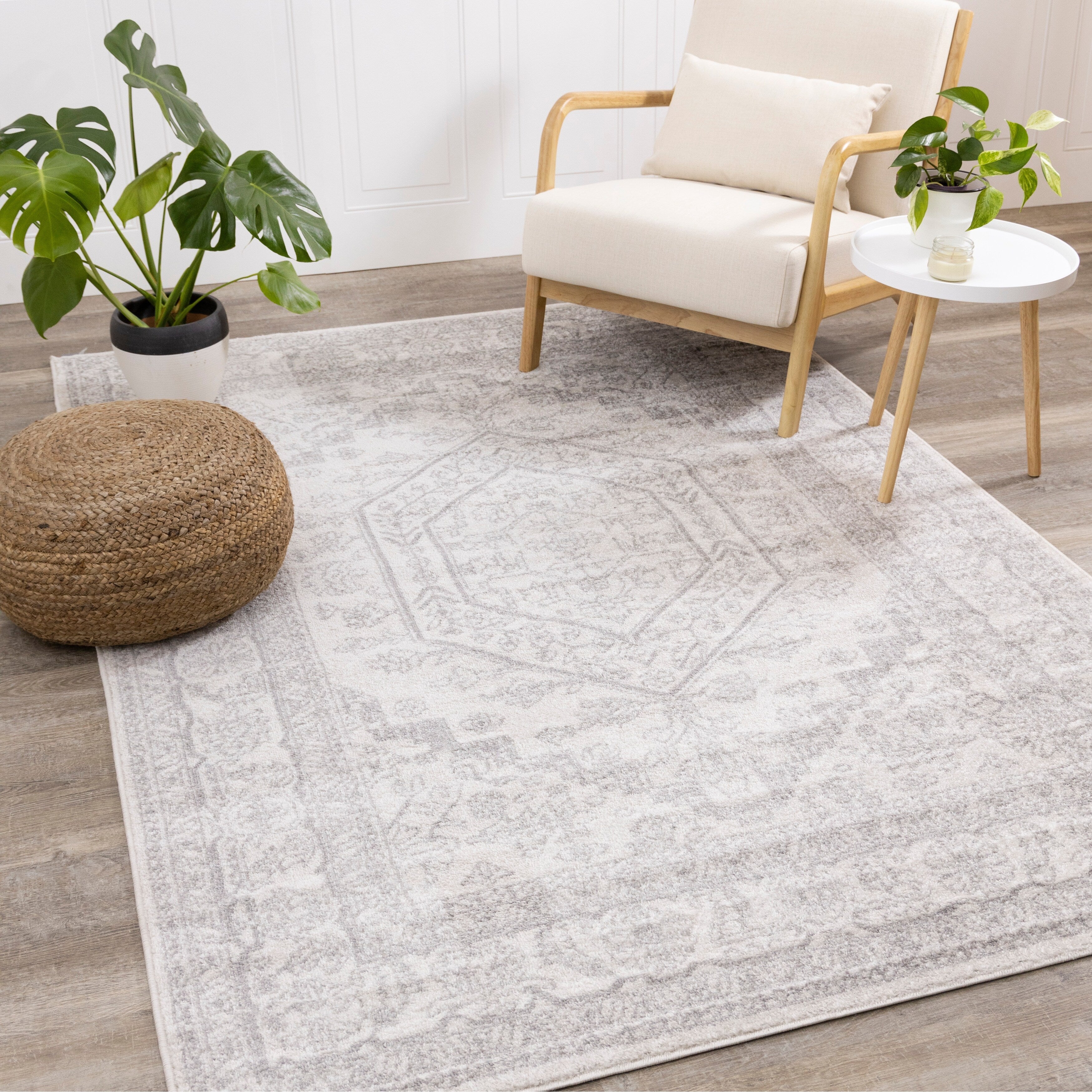 Ferris Grey Medallion Rug 53 X 77