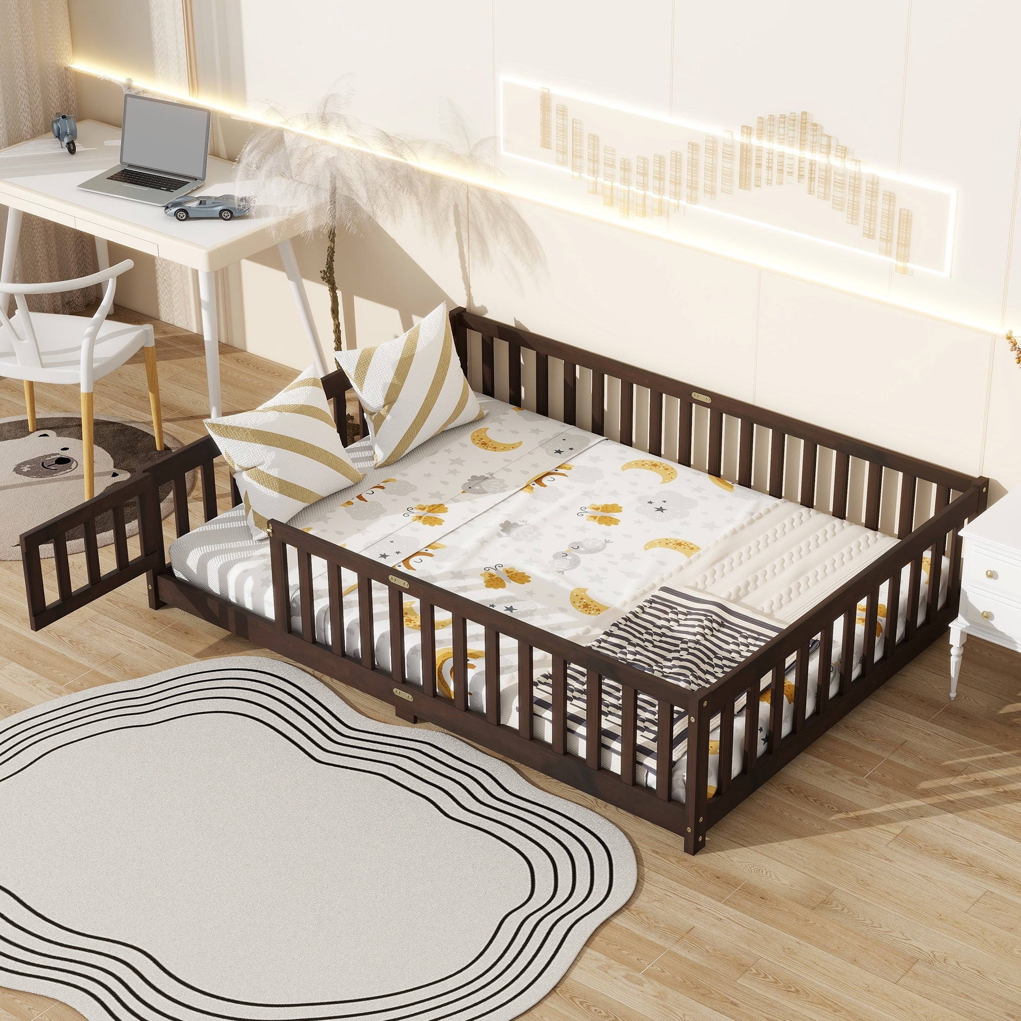Full Size Floor Bed With Fence And Door Rubber Wood Floor Bed With Safety Guardrails