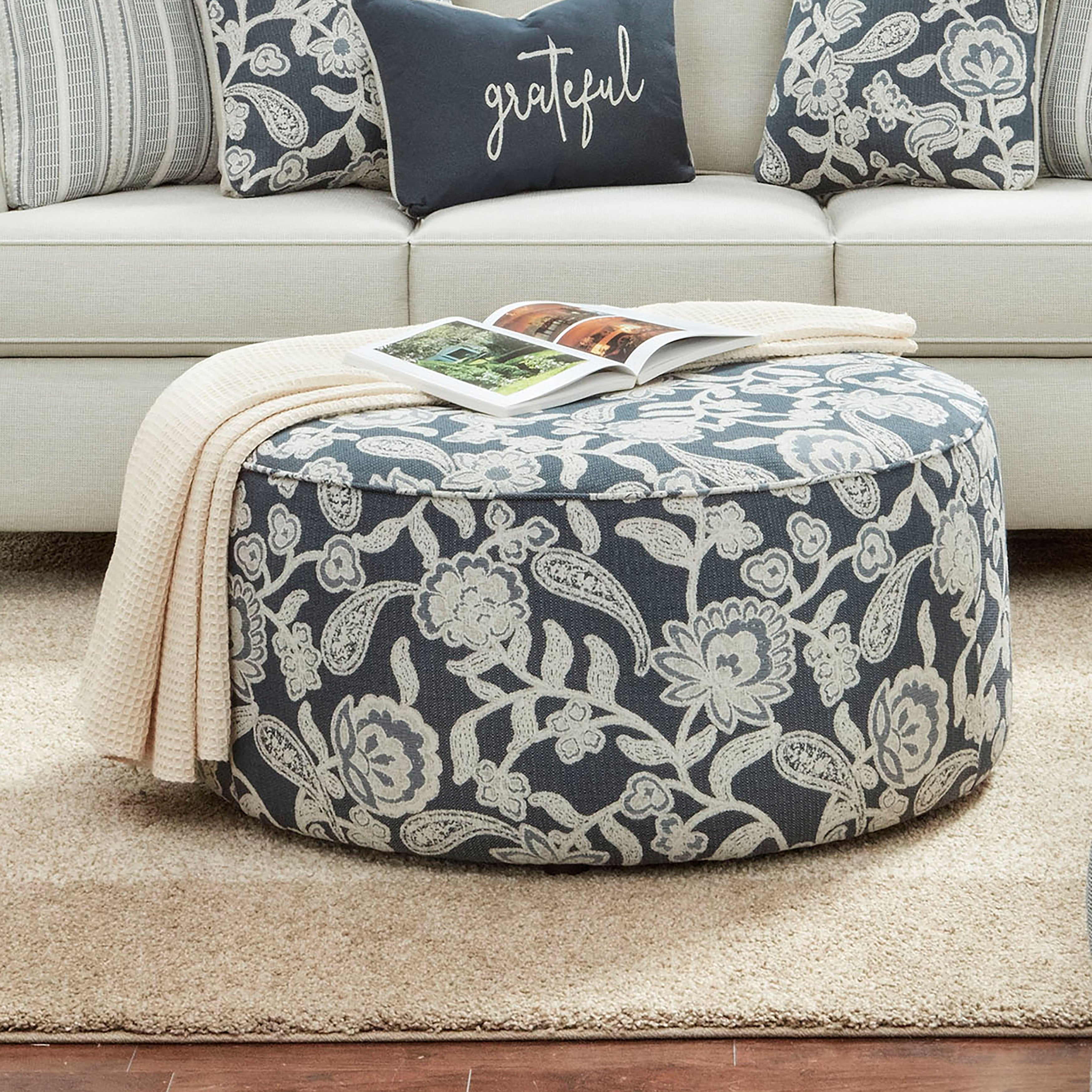 Furniture Of America Chestnut Transitional Ivory Chenille Ottoman