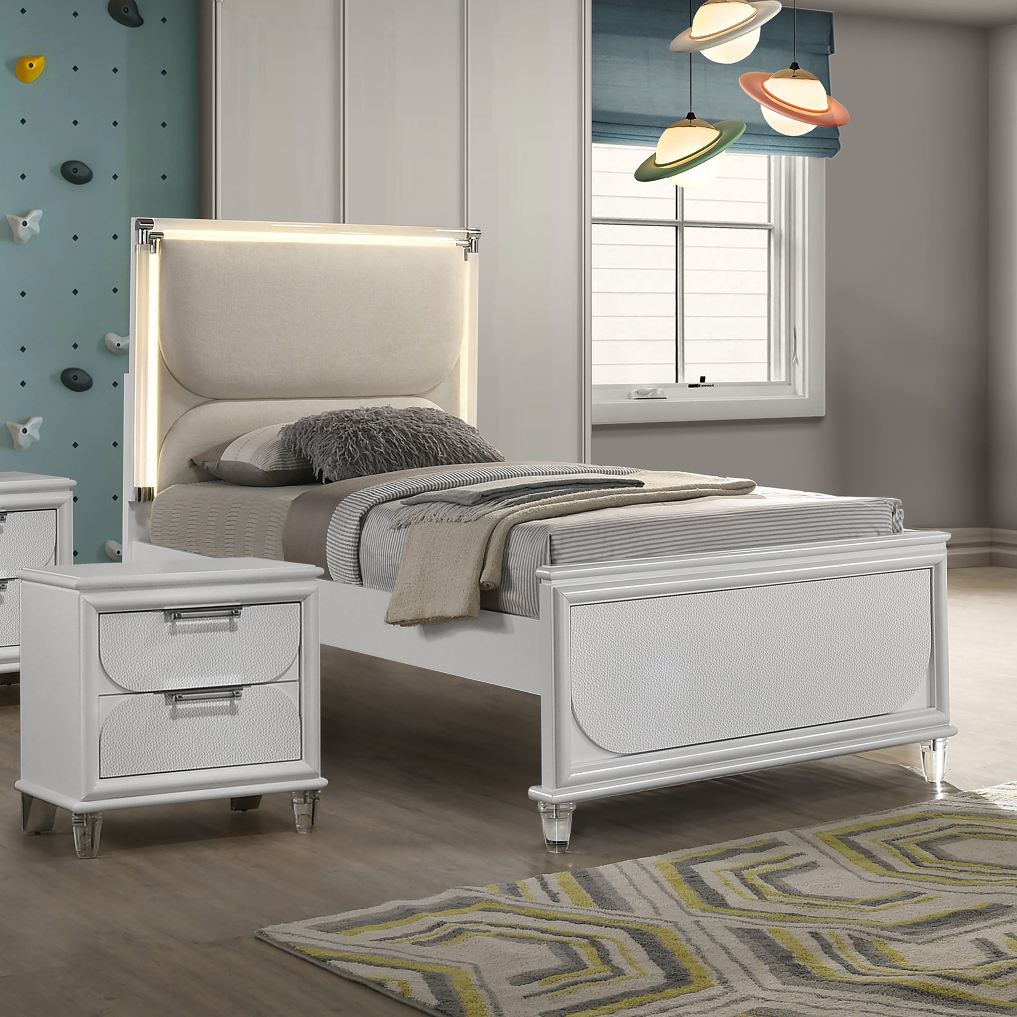 Furniture Of America Drima Modern 2 Piece Pearl White Solid Wood Kids Platform Bedroom Set With Led