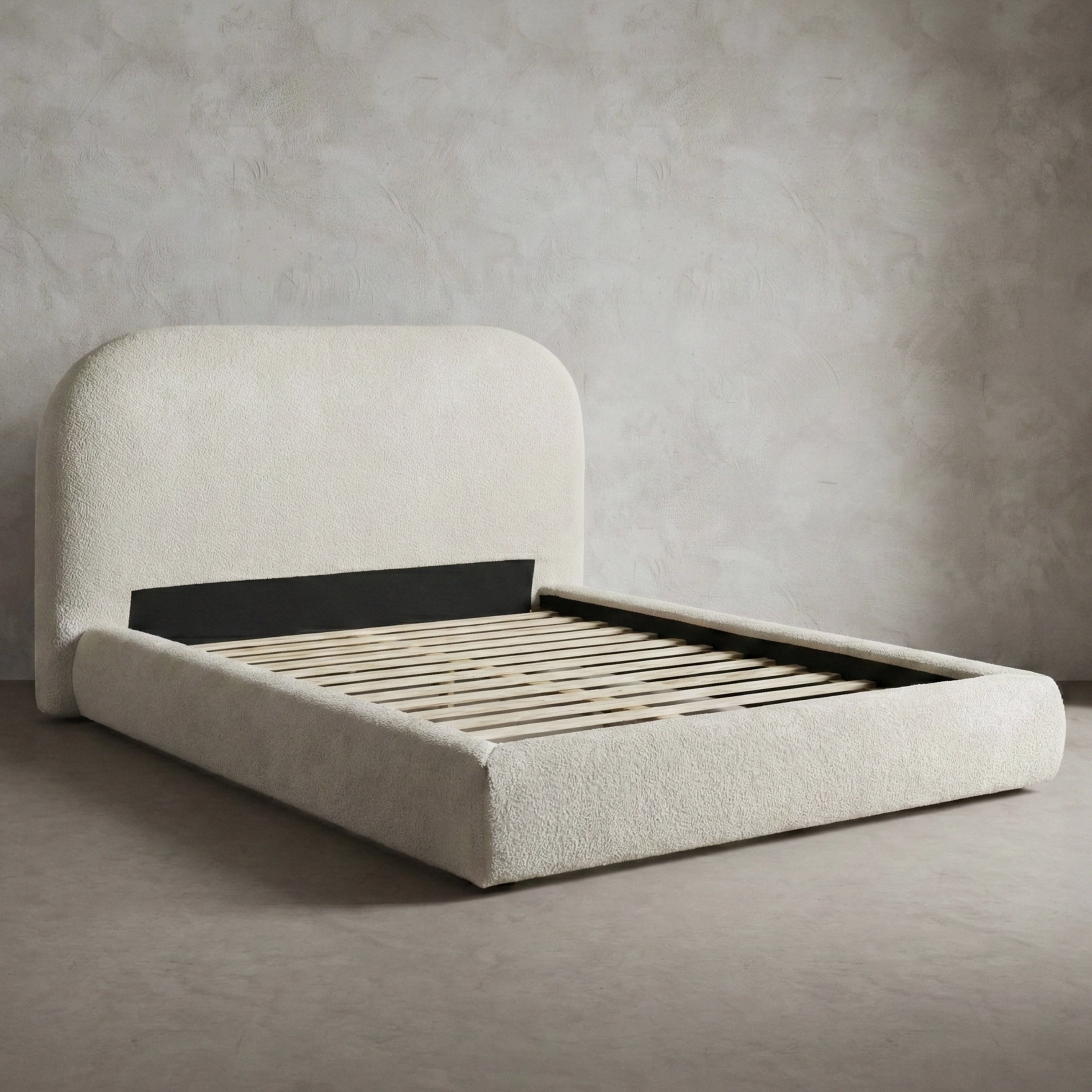 Furniture Of America Hyrin Modern Ivory Upholstered Platform Bed
