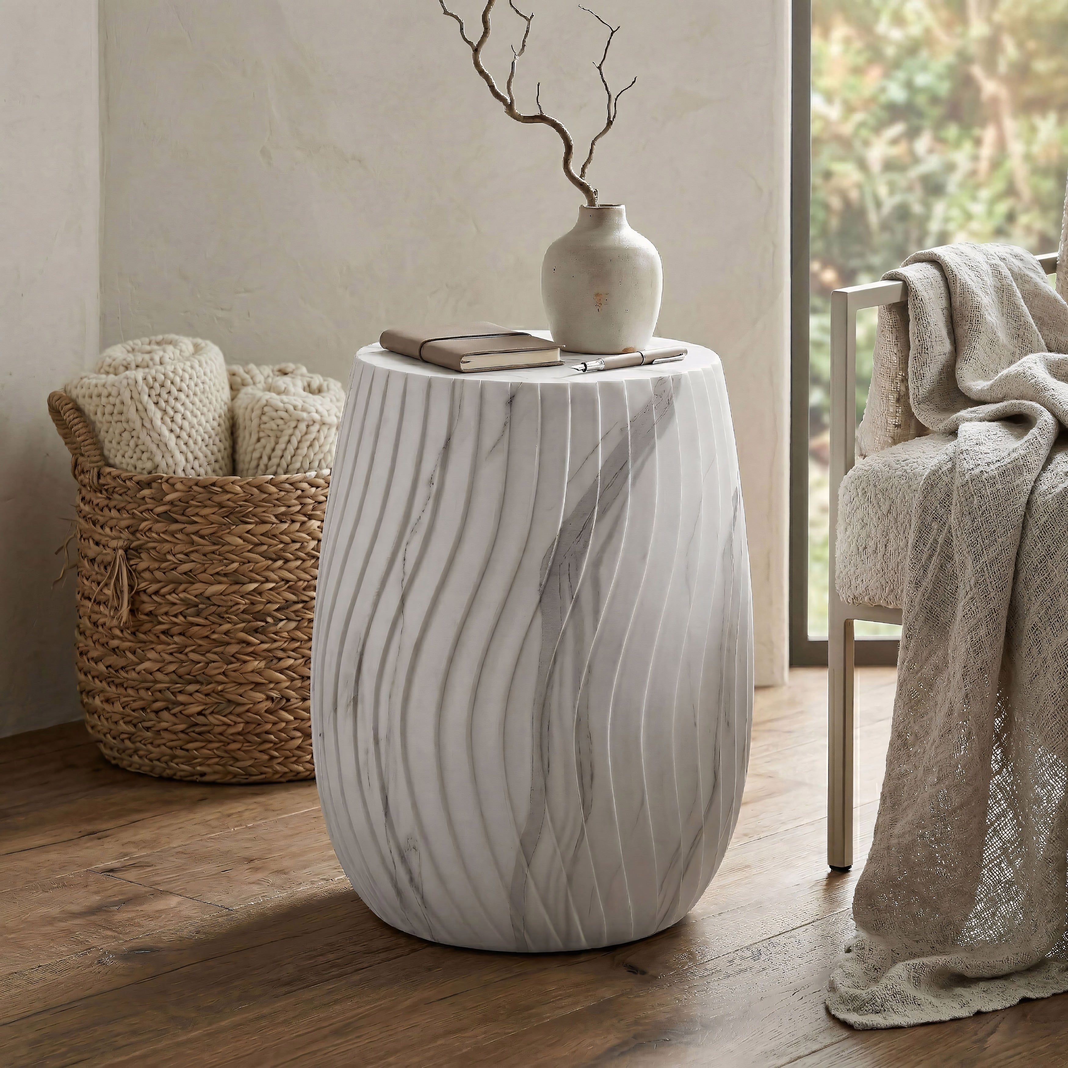Furniture Of America Pebba Modern White Ceramic Indoor Outdoor Round Side Table With Marble Look