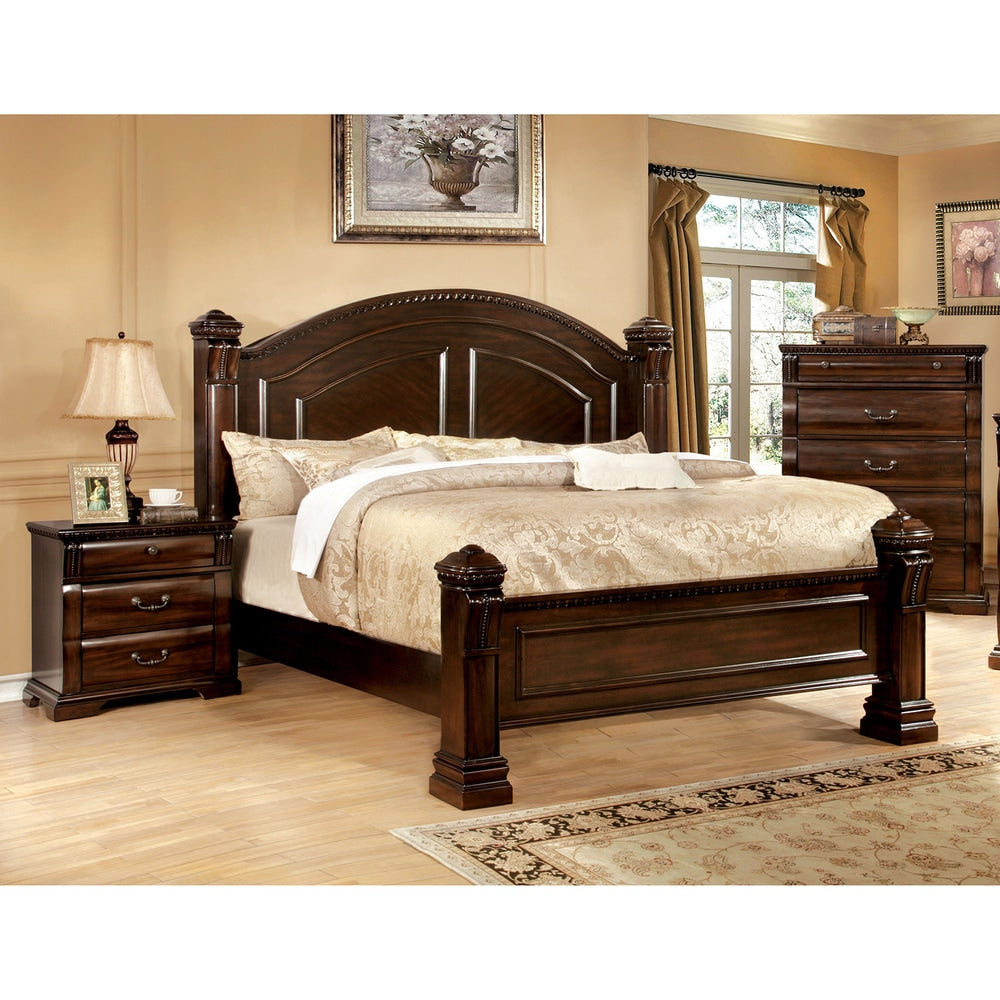 Tasine Traditional Cherry 3 Piece Poster Bedroom Set