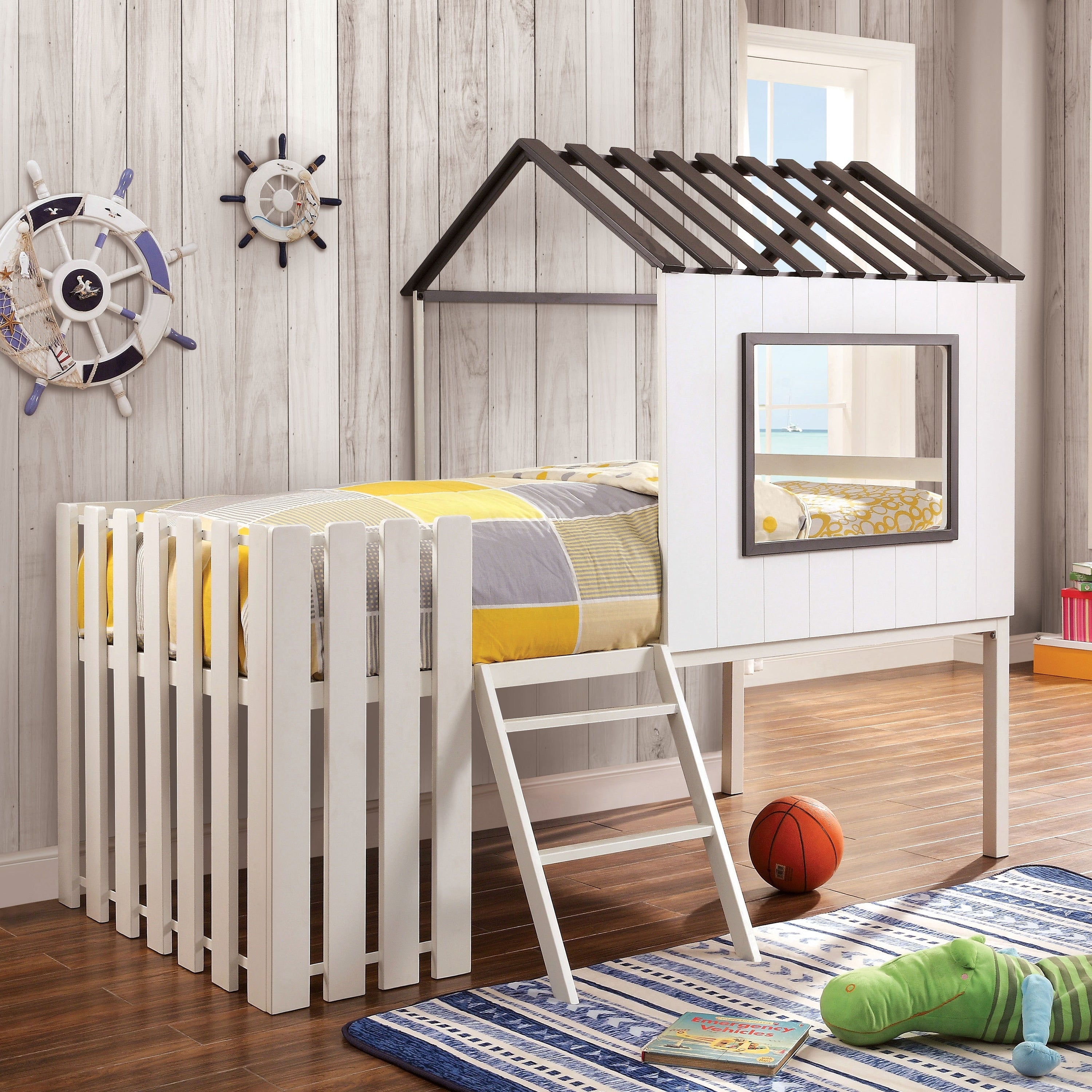 Furniture Of America Woud Transitional White Twin Wood House Bed