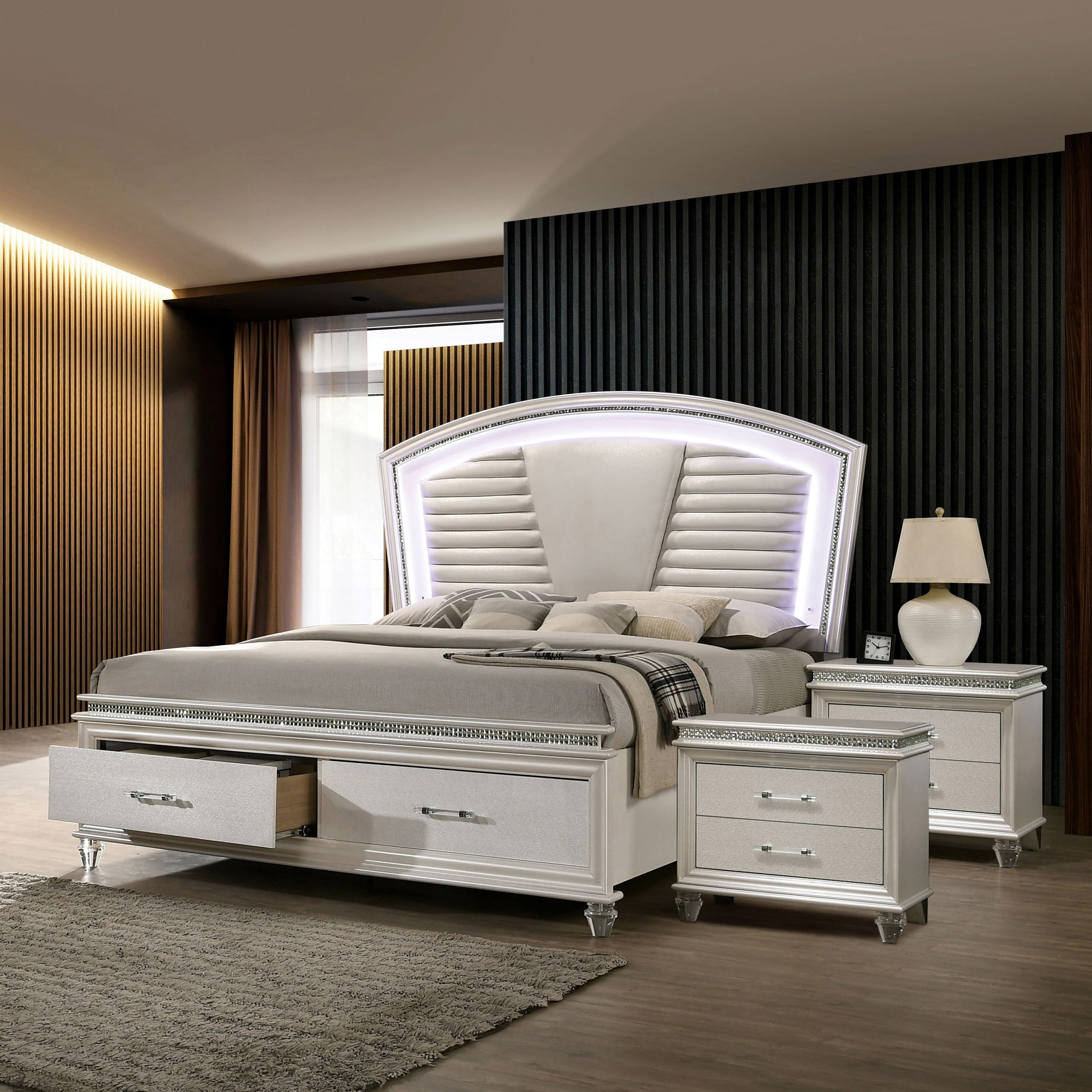 Almeido Transitional 3 Piece Bedroom Set With 2 Nightstand By Foa