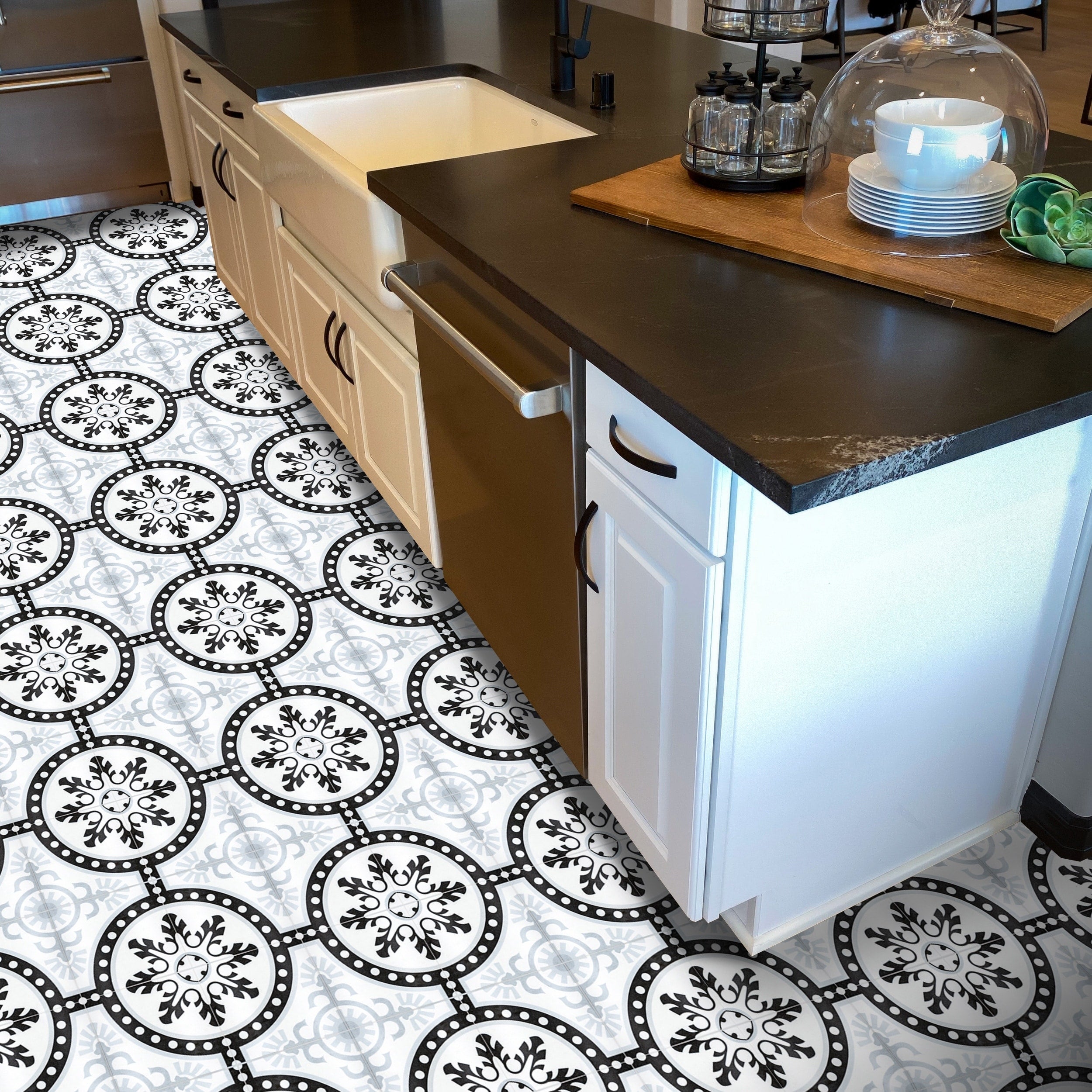Girona 10 X 10 Ceramic Floor Wall Tile In Black Grey