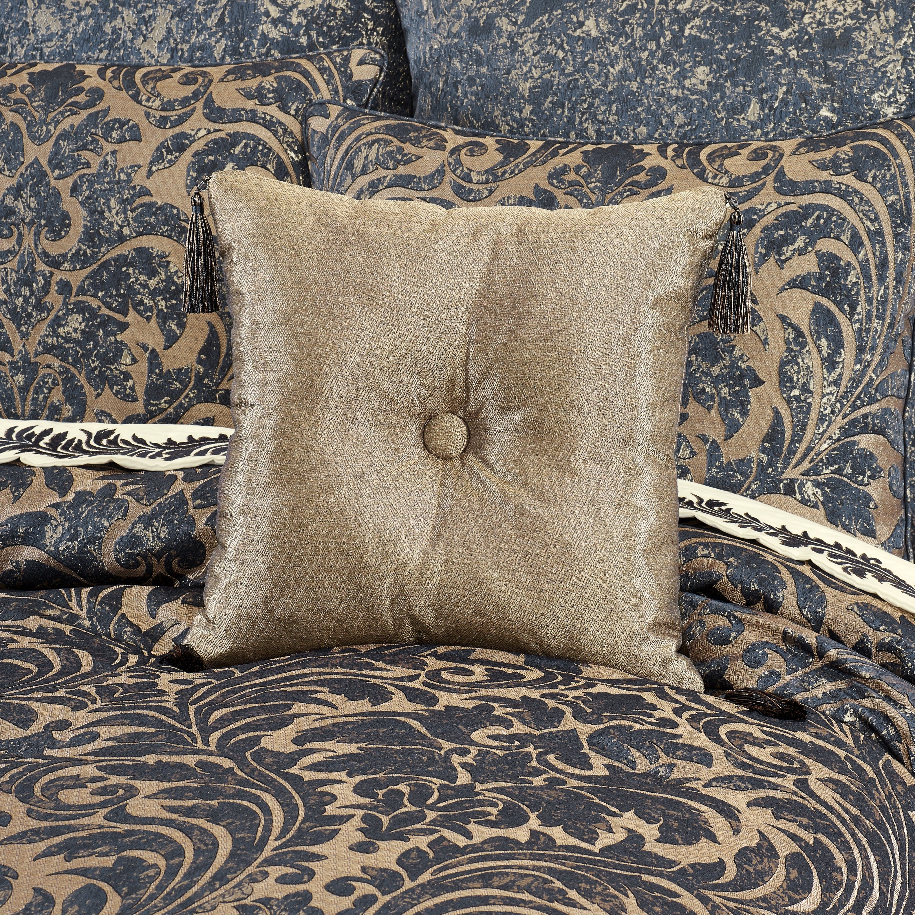 Glimmerstone 18 Square Decorative Throw Pillow