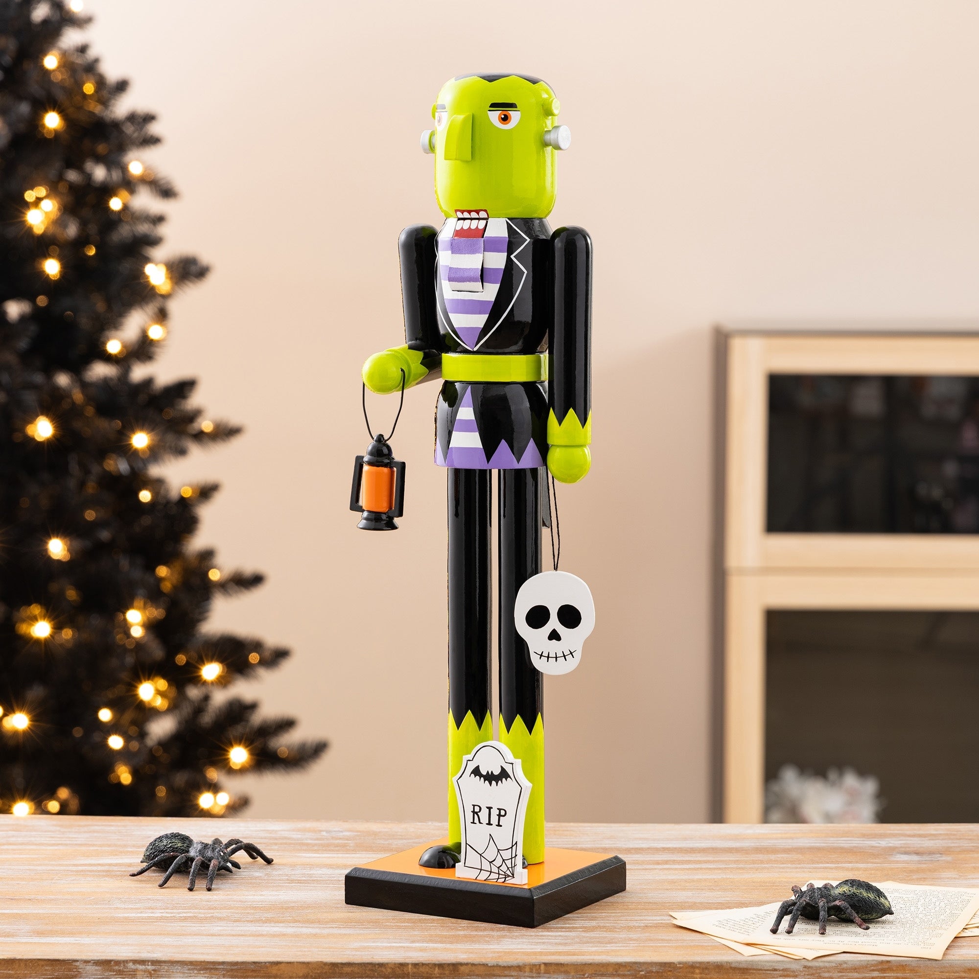 Glitzhome 18 H Halloween Wood Frankenstein Nutcracker With Ornament