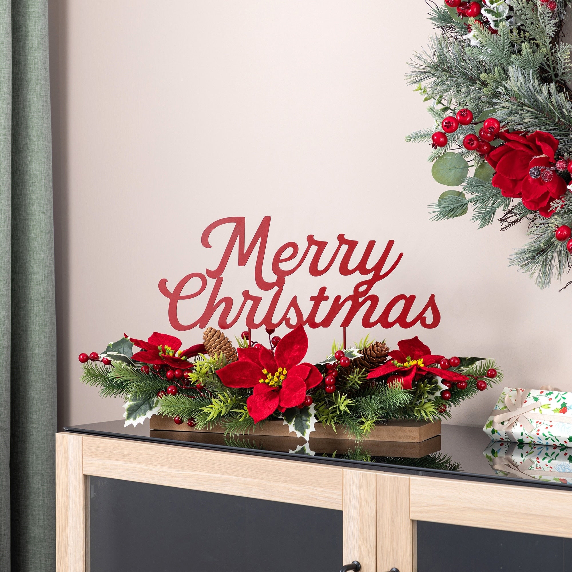 Glitzhome 24 L Metal Merry Christmas Poinsettia Centerpiece Table Decor