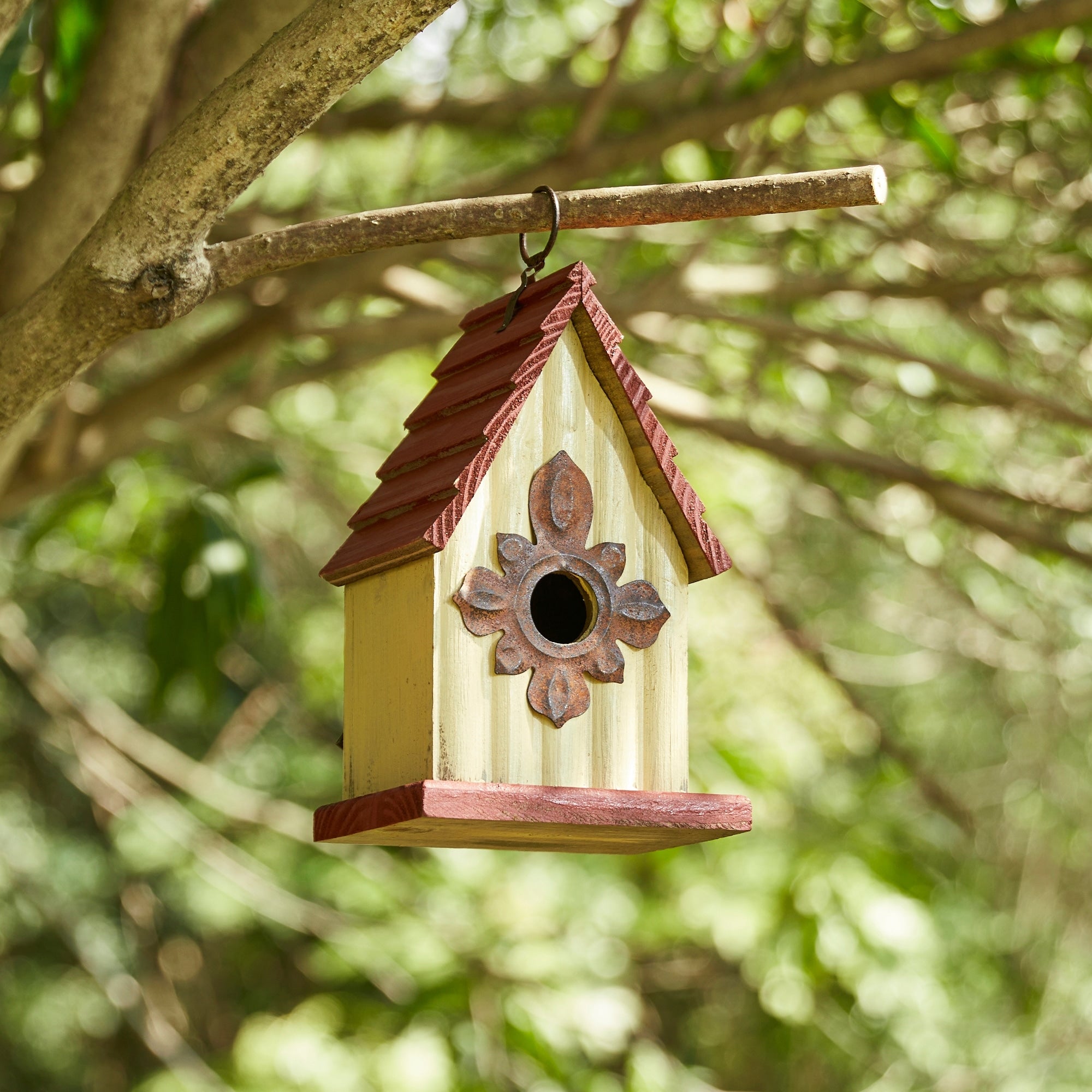 Glitzhome 9 H Solid Wood Rustic Birdhouse