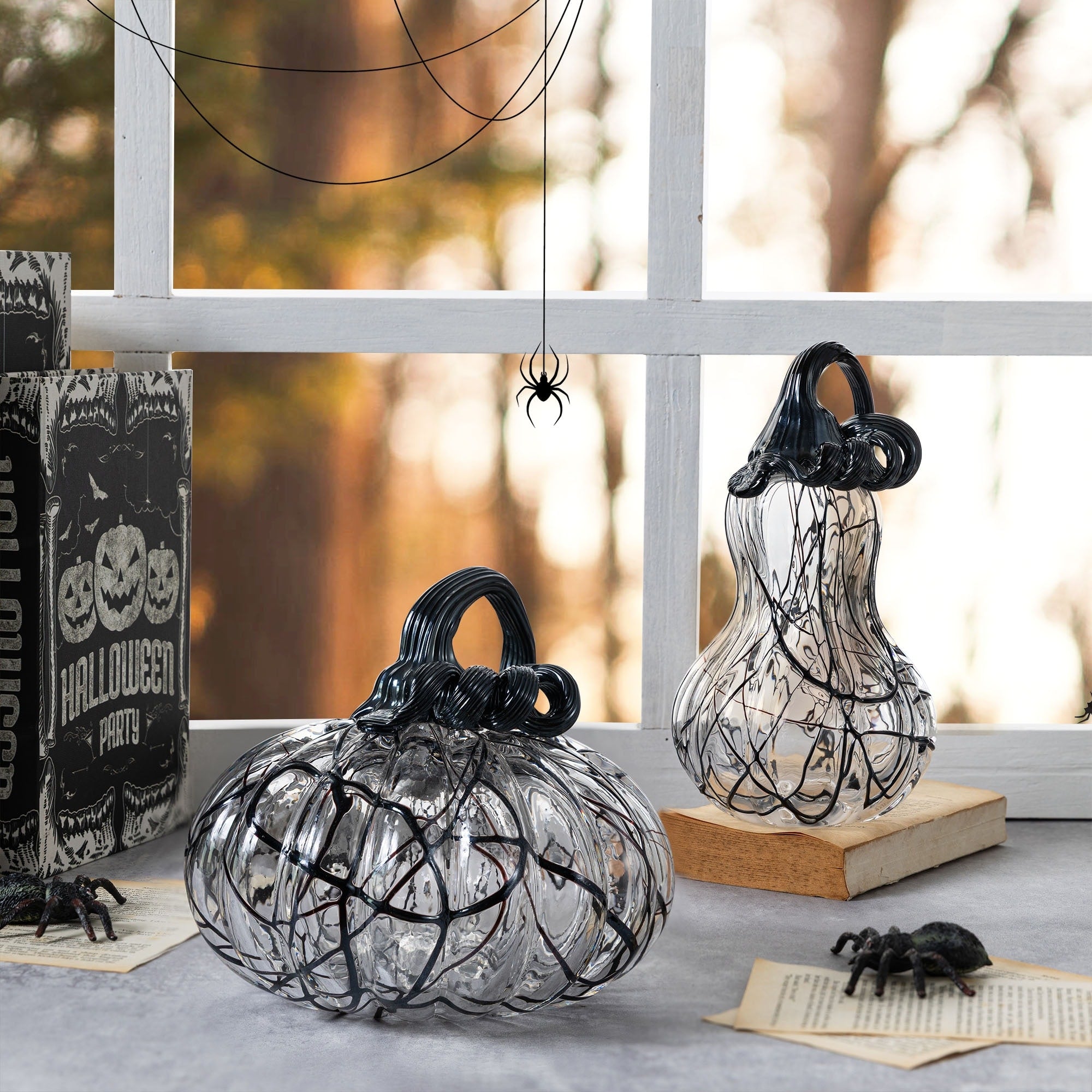 Glitzhome Halloween Abstract Black And White Glass Gourd Pumpkin