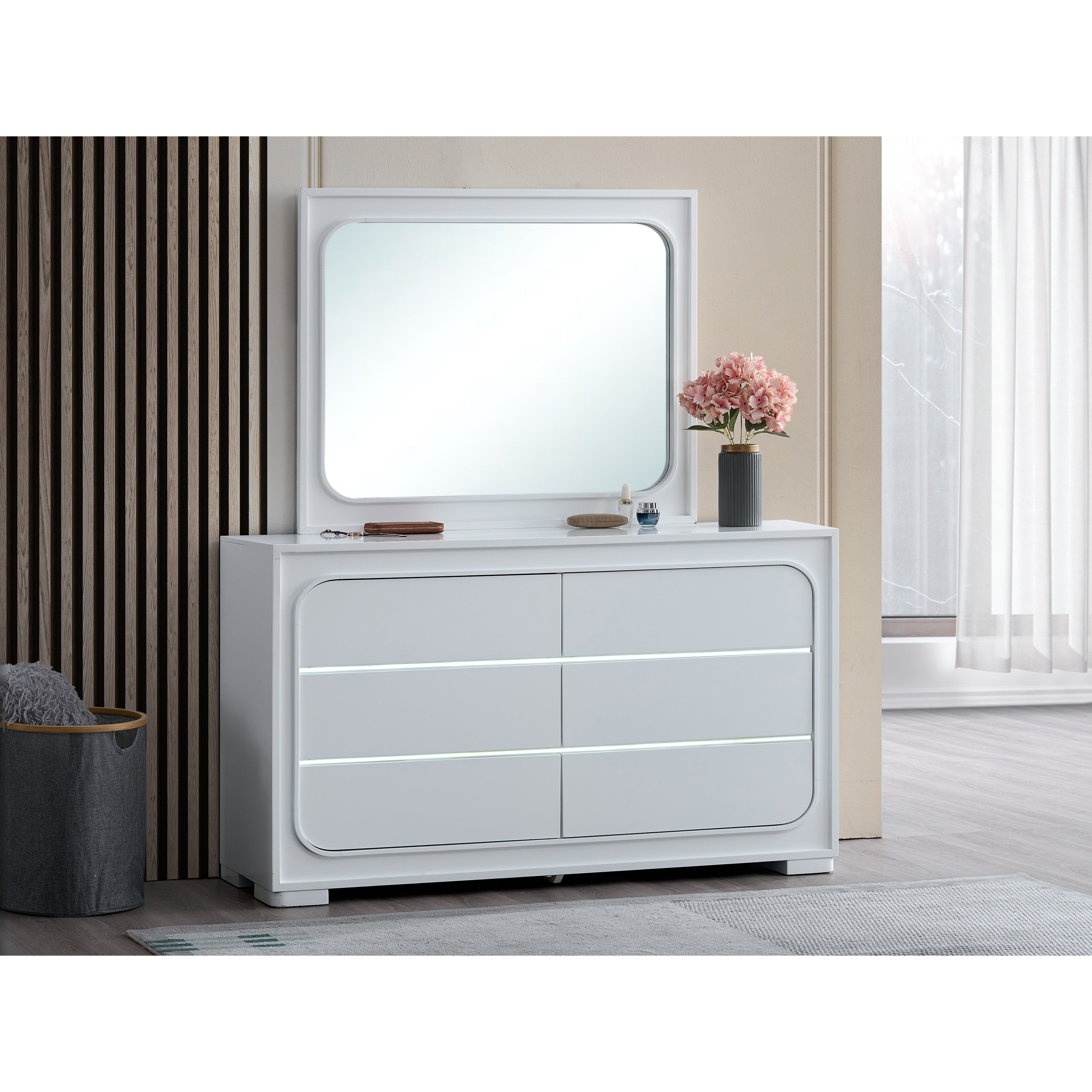 Glory Furniture Evangeline Wood Dresser With Led Lighting