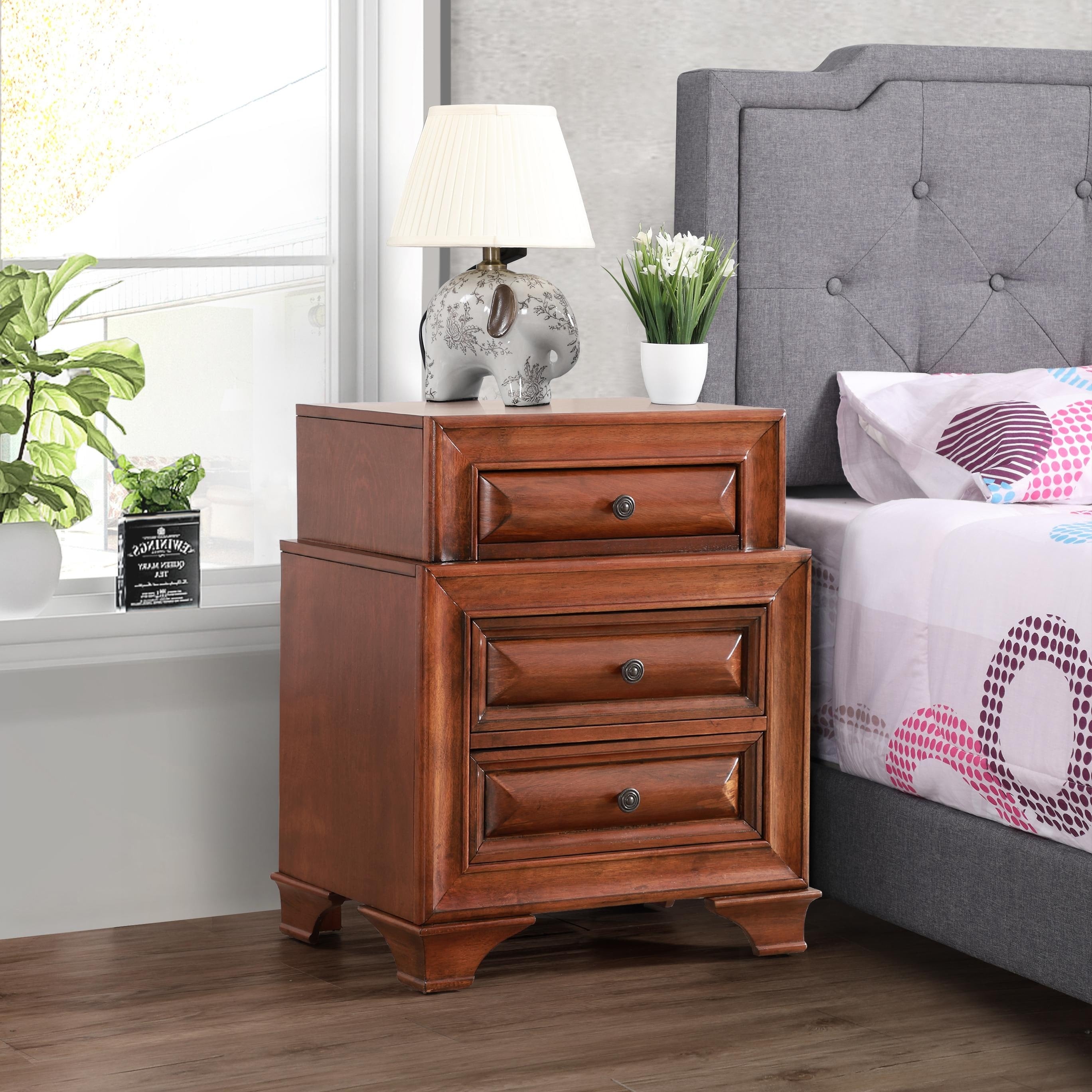 Glory Furniture Tremont Nightstand