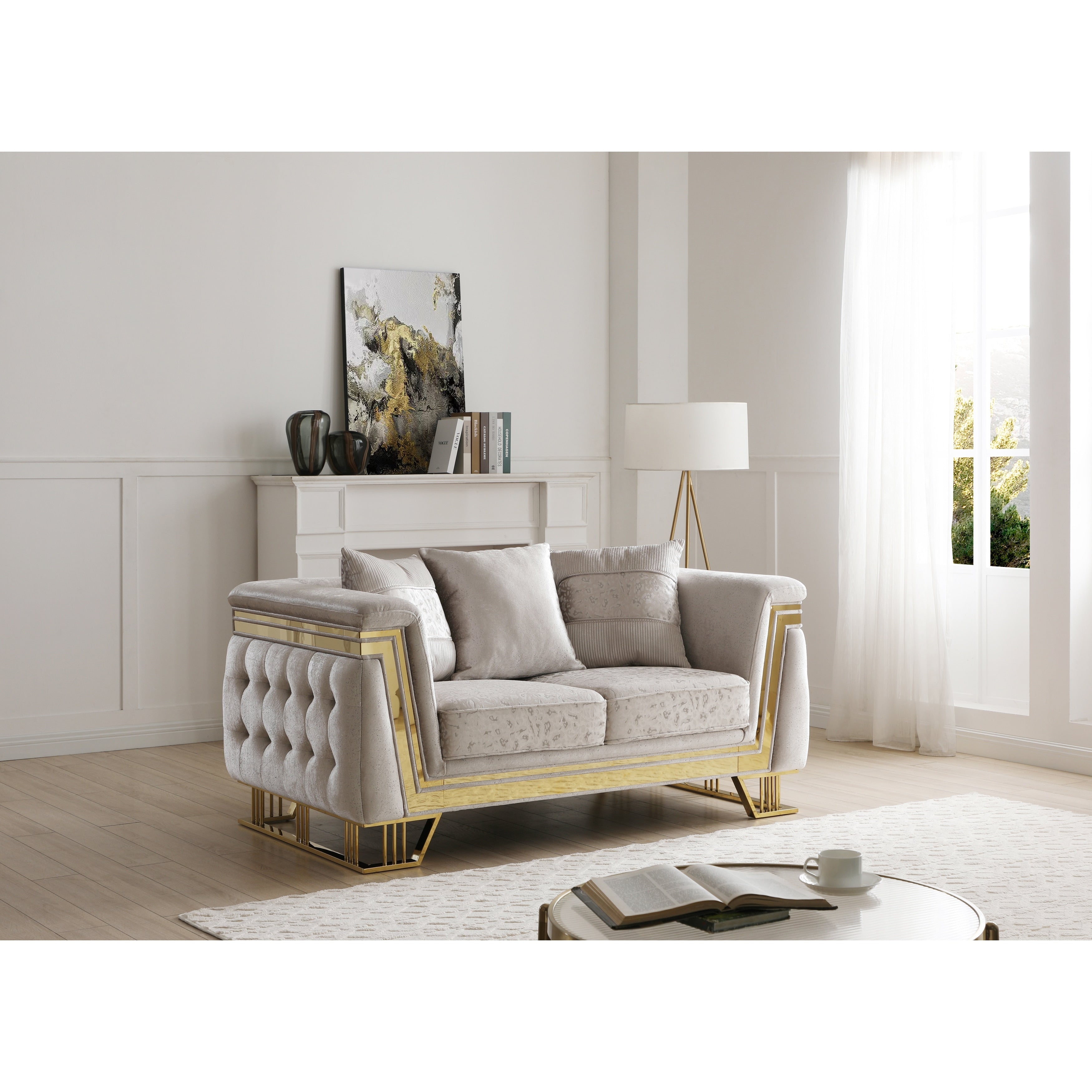 Glory Furniture Wentworth Quality Materials Loveseat With Tufted Design