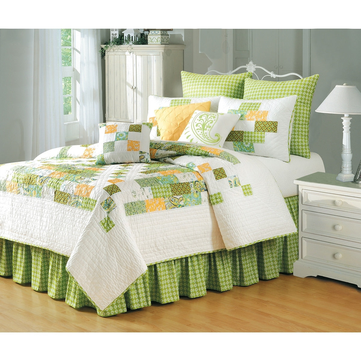 Gracie Patchwork Cotton Quilt Shams Not Included