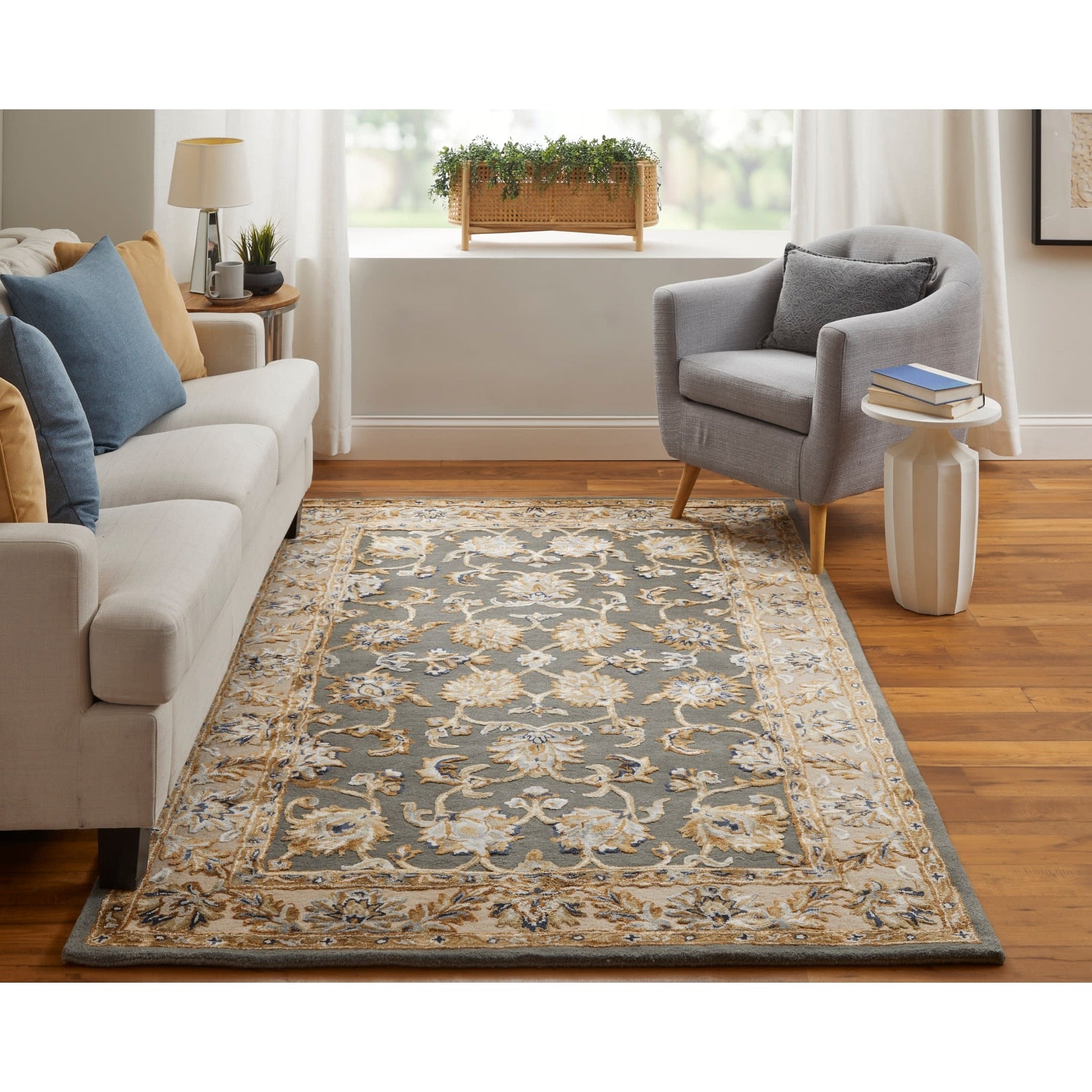 Grand Bazaar Padgitt Hand Tufted Floral Botanical Traditional Area Rug