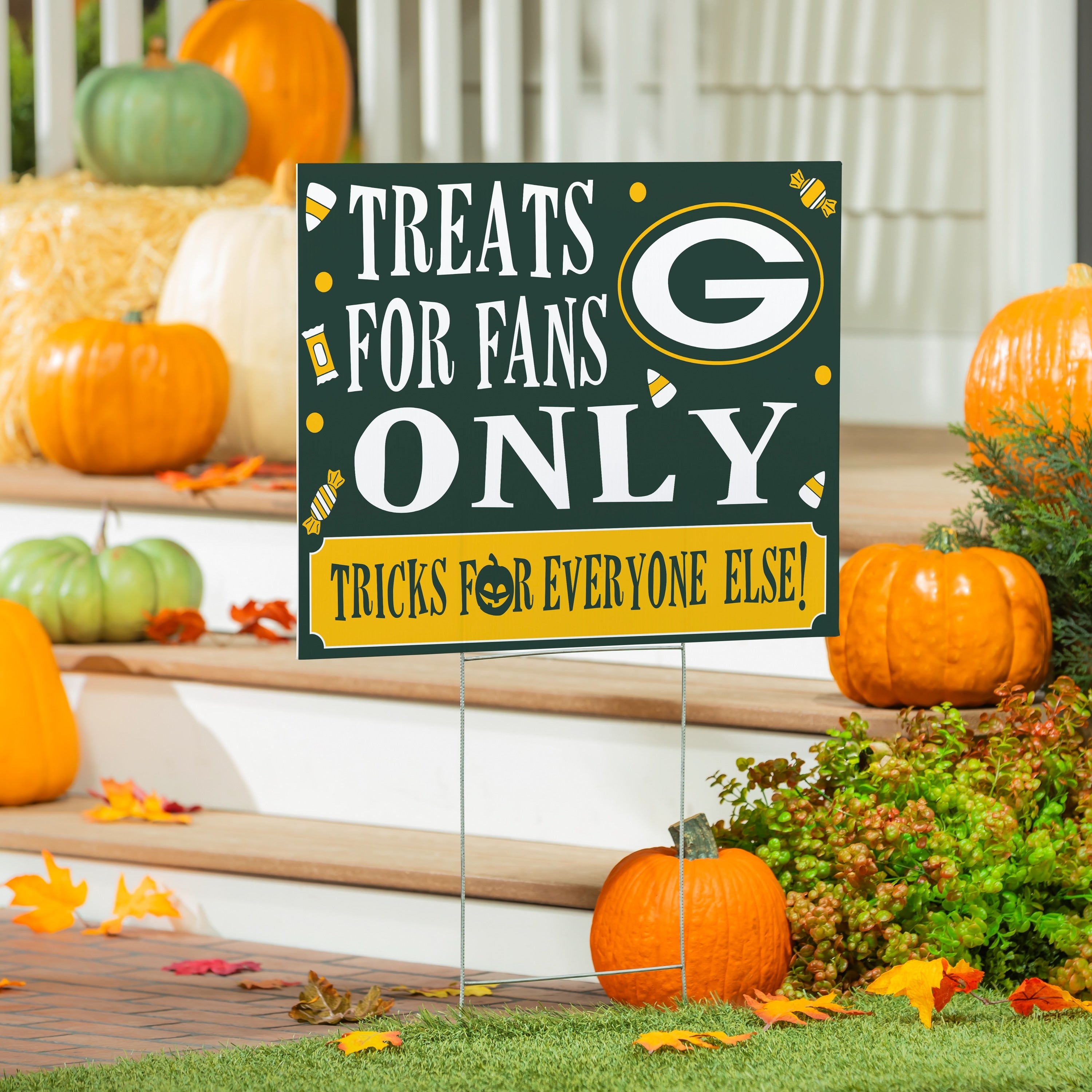 Green Bay Packers Yard Sign Halloween Treats For Fans