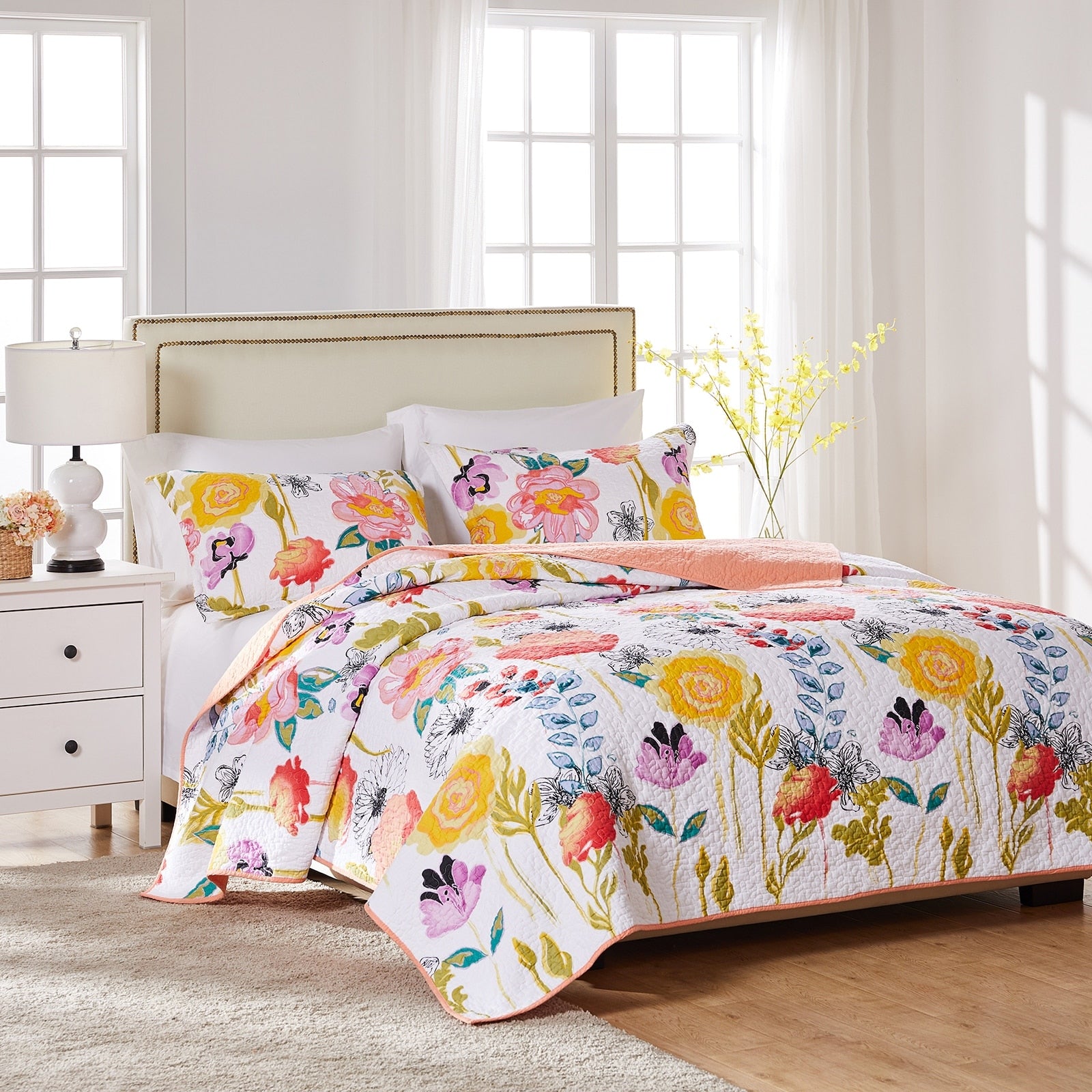 Greenland Home Watercolor Dream Oversized Reversible 3 Piece Cotton Quilt Set