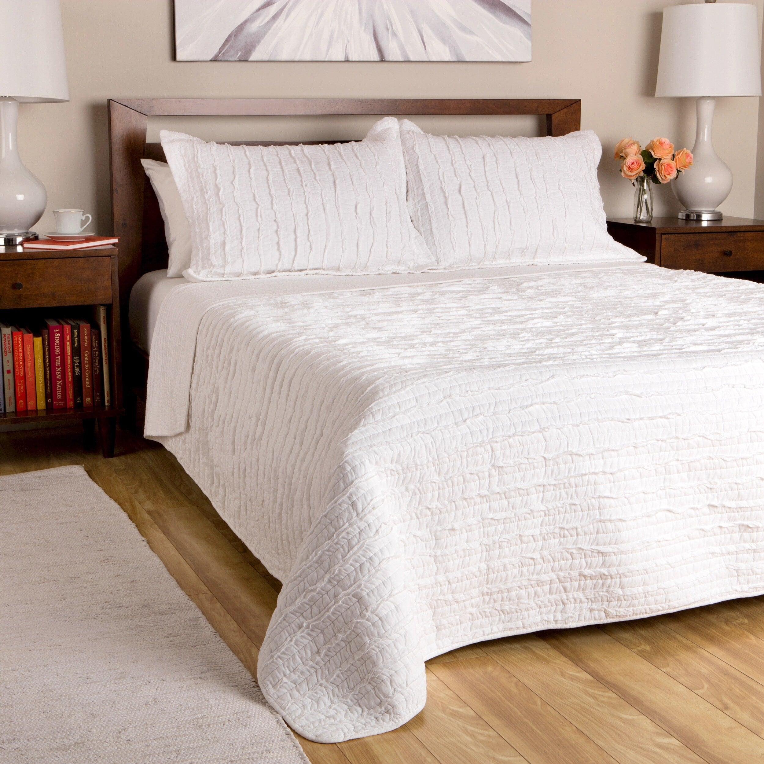 Greenland Home White Ruffled Oversized Cotton Quilt Set