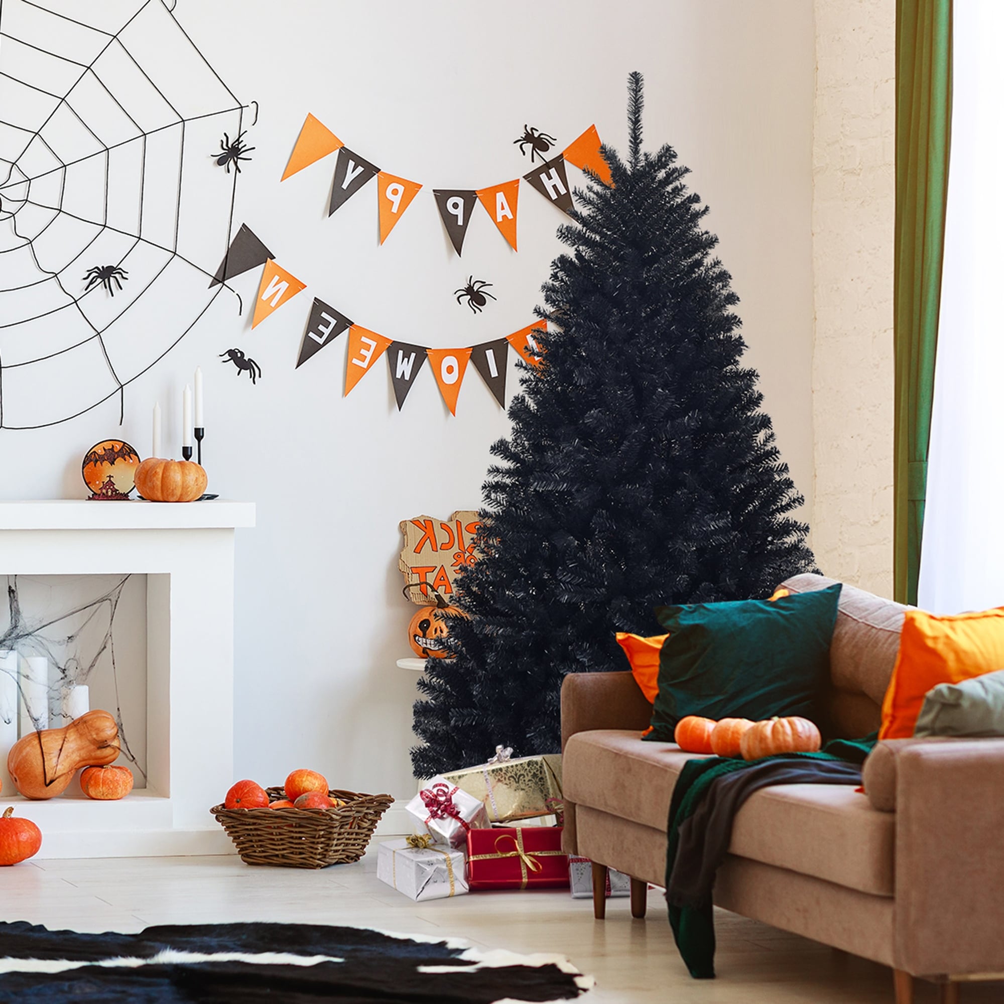 Gymax 6Ft Artificial Halloween Christmas Tree Hinged Pine Tree Holiday 3.7 X 6 Dia X H