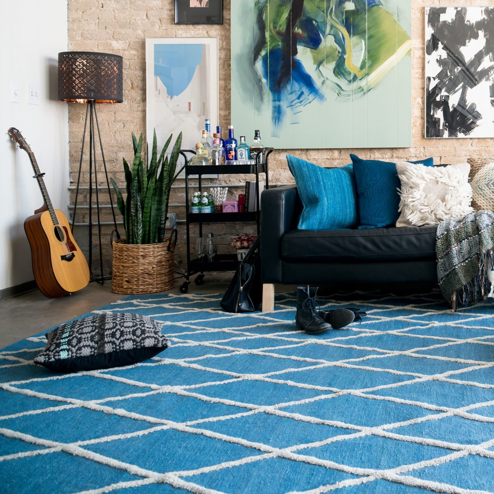 Handcrafted Lennon Azure Wool Rug 93 X 13