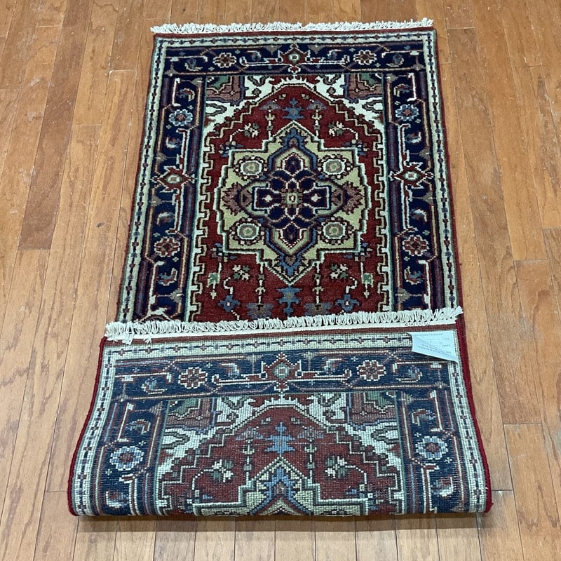 Handmade One Of A Kind Heriz Wool Oriental Rug 27 X 6 2.7 X 6
