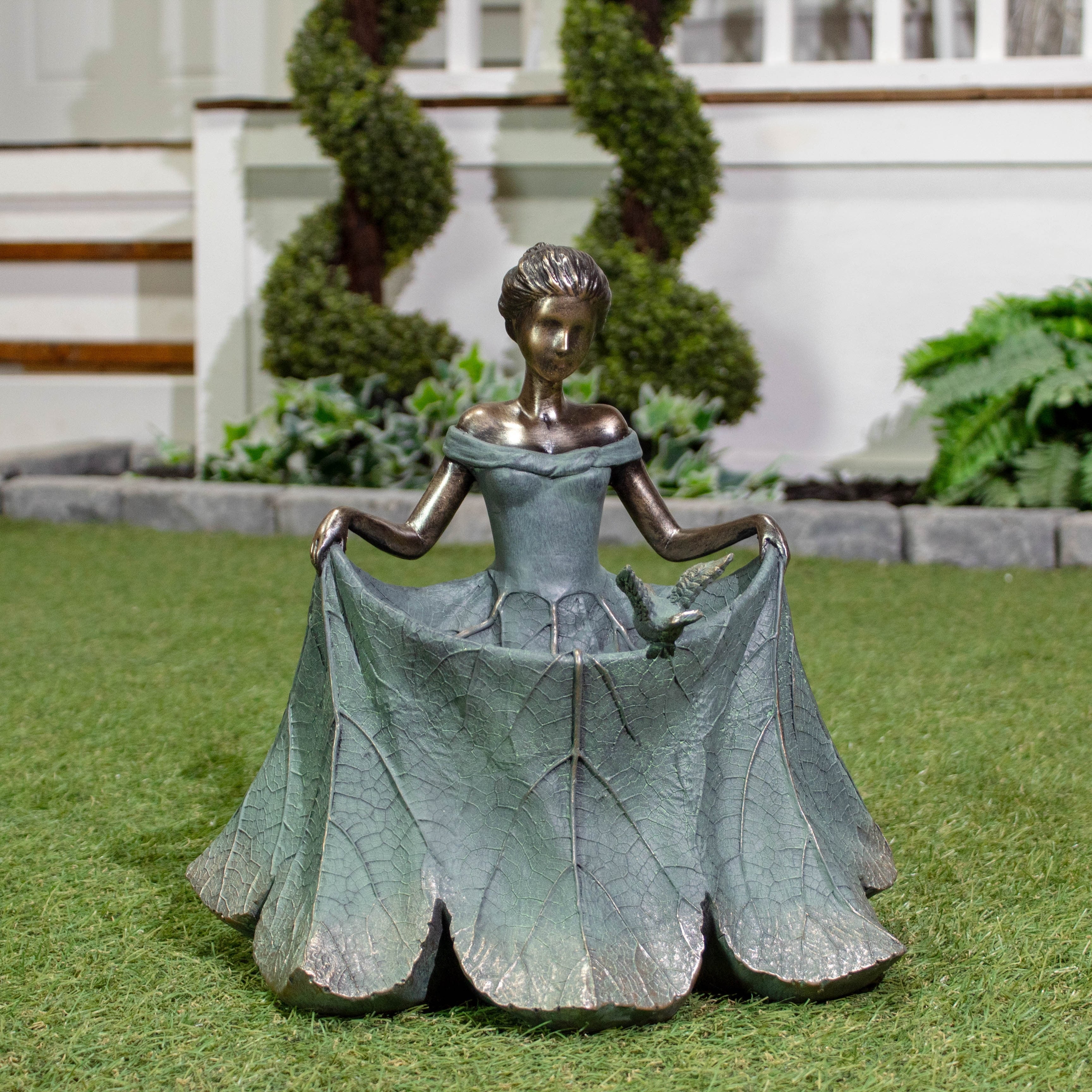 Hi Line Leaf Dress Lady Bird Feeder