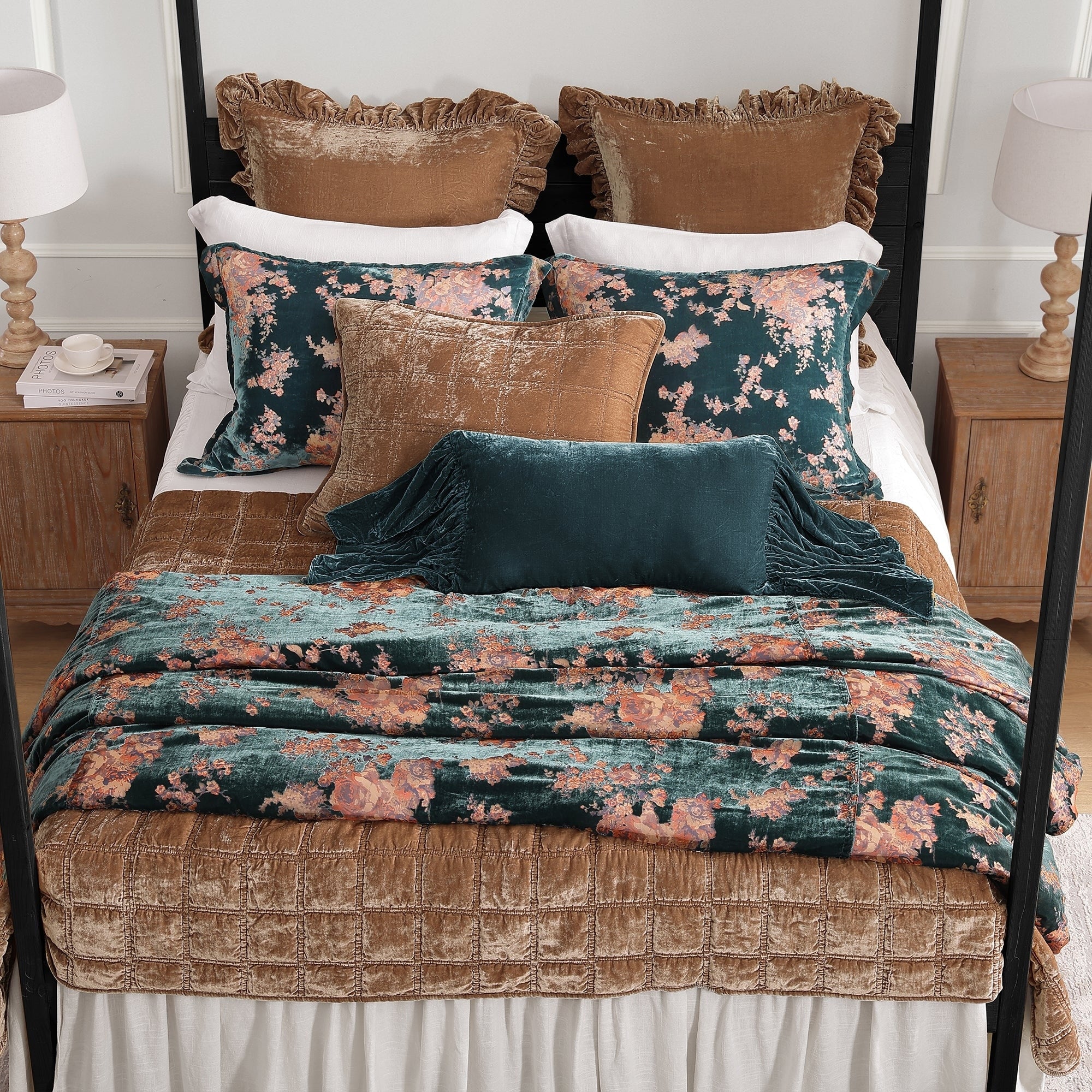 Hiend Accents Josephine Burnout Floral Faux Silk Velvet 3 Piece Duvet Cover Set