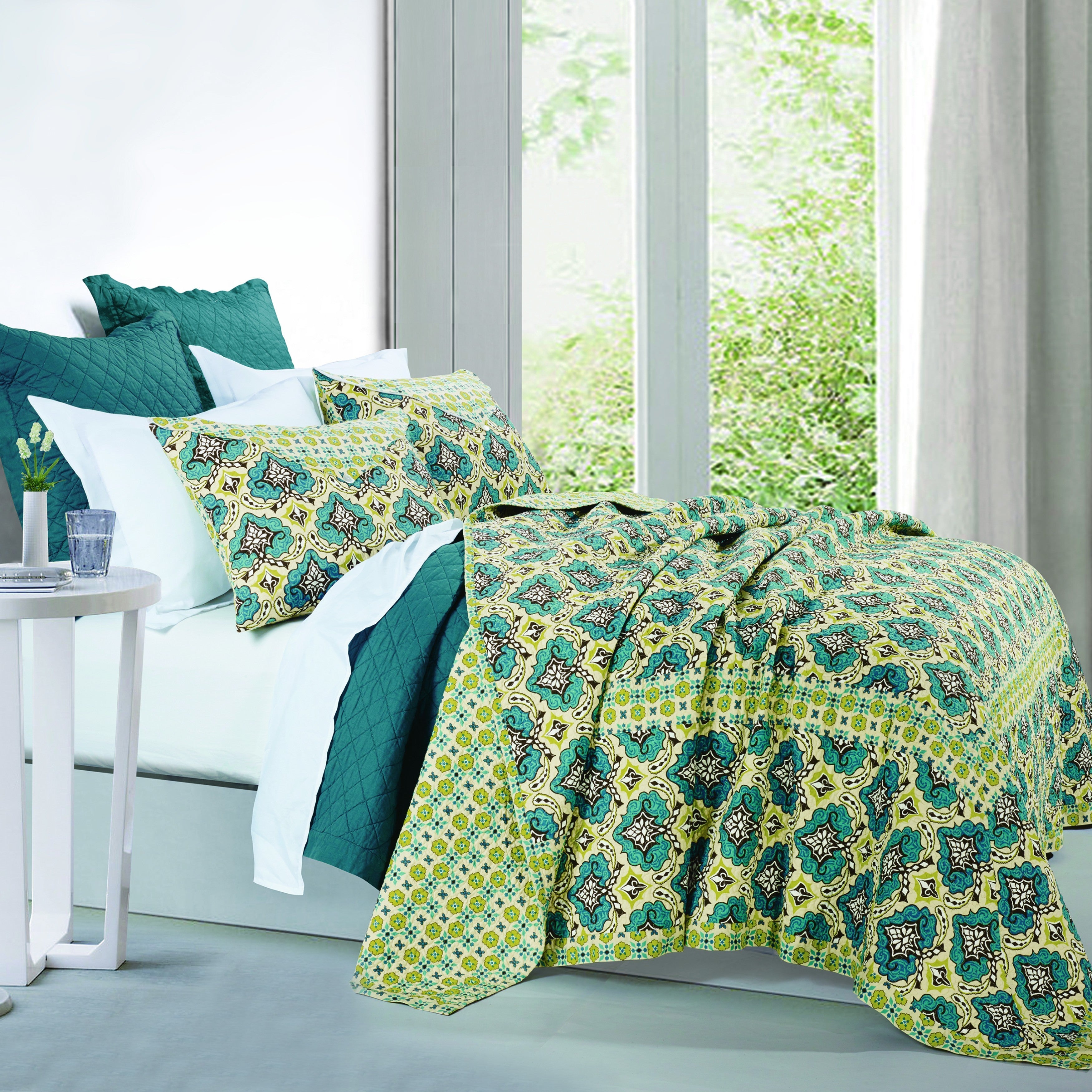 Hiend Accents Salado Green Blue Cotton Quilt Set