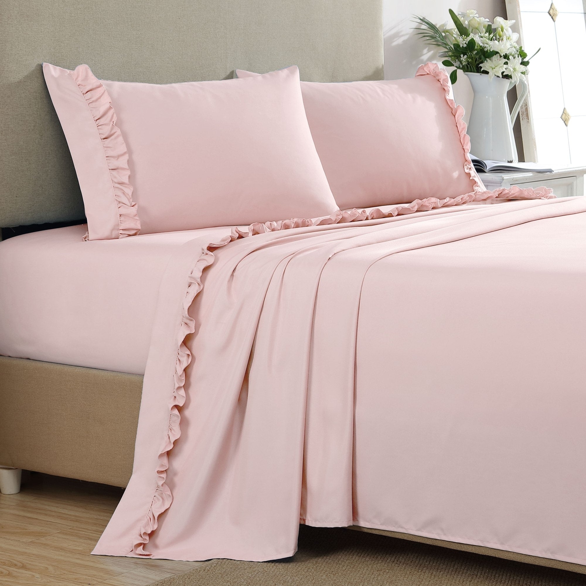Luxurious Silky Ruffle Hem Deep Pocket Hypoallergenic Sheet Set