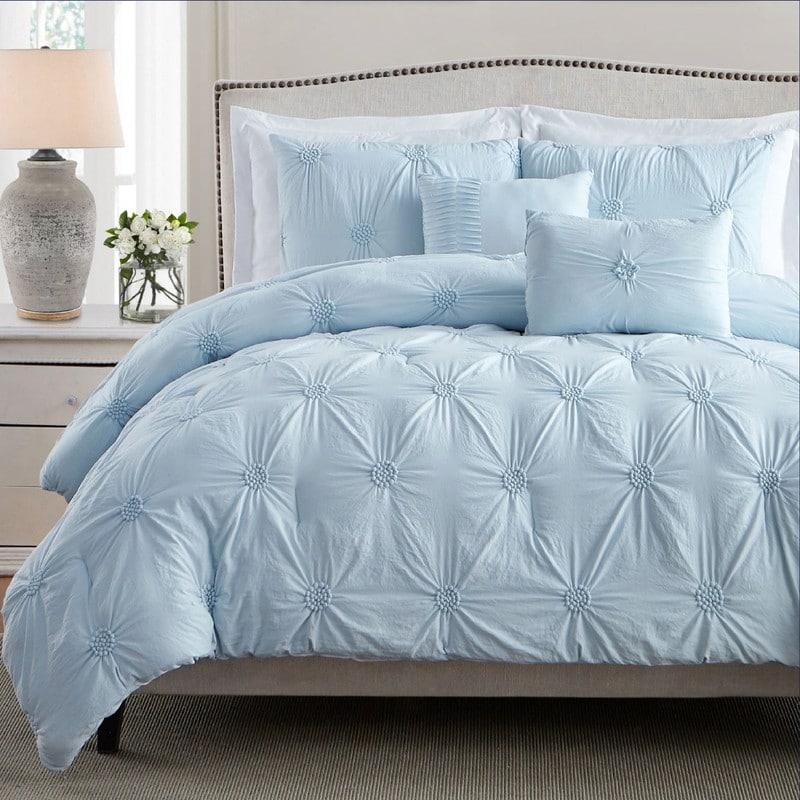 Stylish Extra Plush Comfort Floral Pintuck Comforter Set