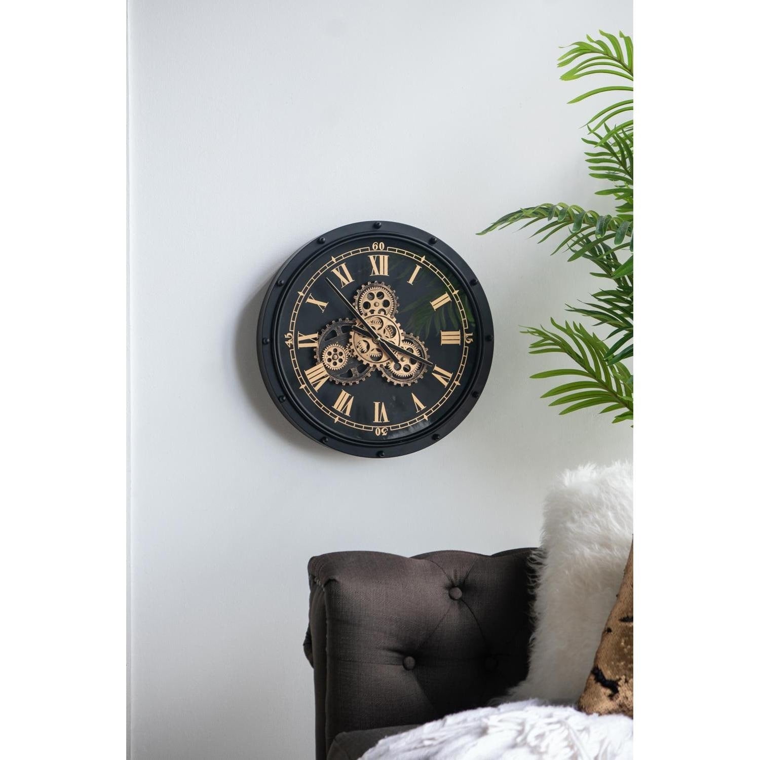 Homeroots 20 Circle Black And Gold Metal And Glass Analog Wall Clock 19.70 In. X 19.70 In. X 3.50 In.