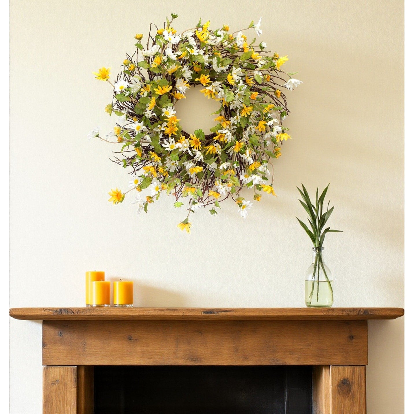 Homeroots 24 Green White And Yellow Spring Daisy Artificial Wreath