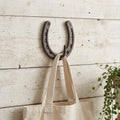 Homeroots 4 Antiqued Bronze Cast Iron Horseshoe Wall Hook 4.25 In. X 4.50 In. X 1.63 In.