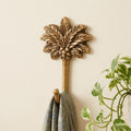Homeroots 4 Antiqued Gold Cast Iron Palm Tree Wall Hook 4.00 In. X 6.00 In. X 1.63 In.