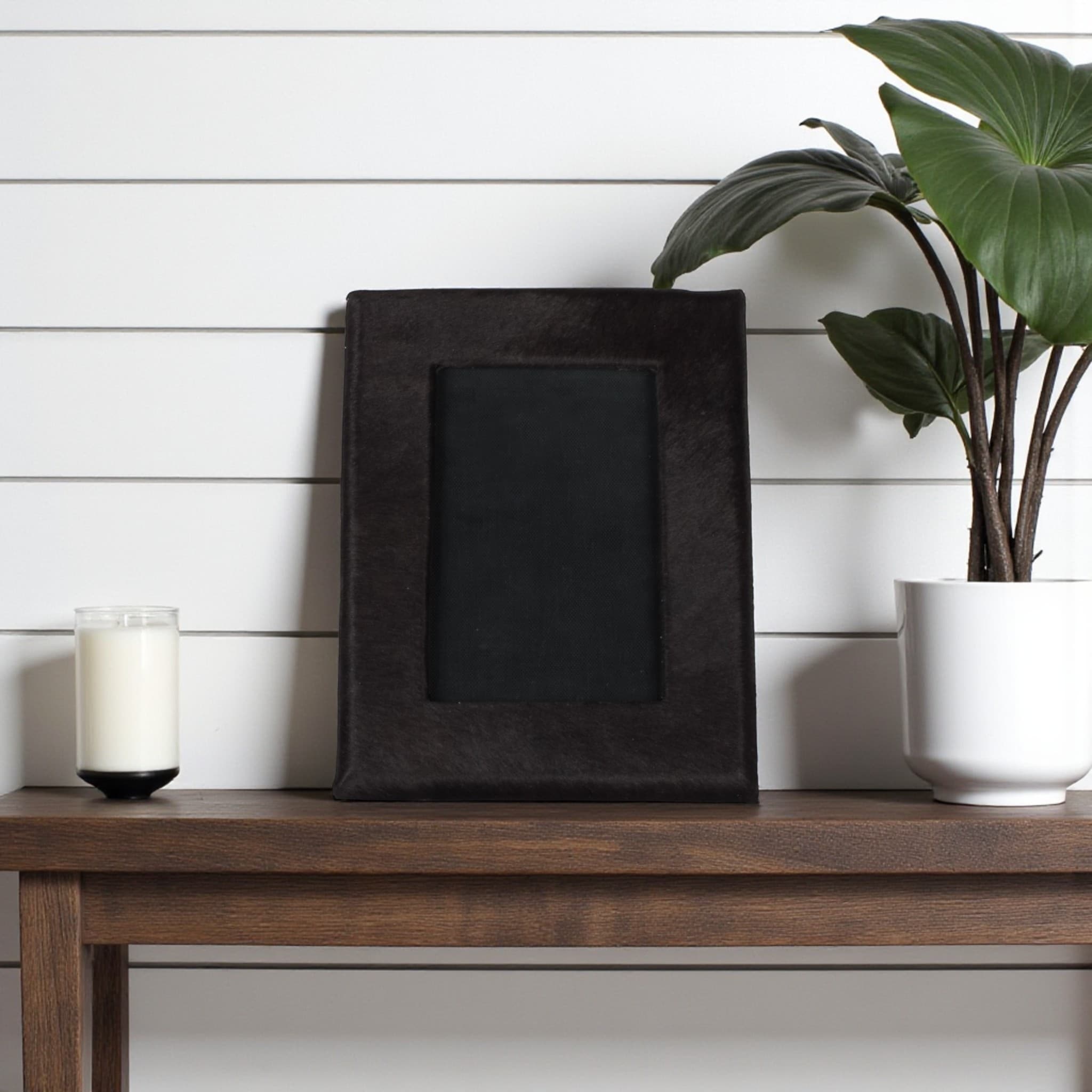 7 X 9 Black Cowhide 4 X 6 Picture Frame
