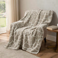 Homeroots 50 X 70 Taupe And Ivory Giraffe Microfiber Plush Throw Blanket