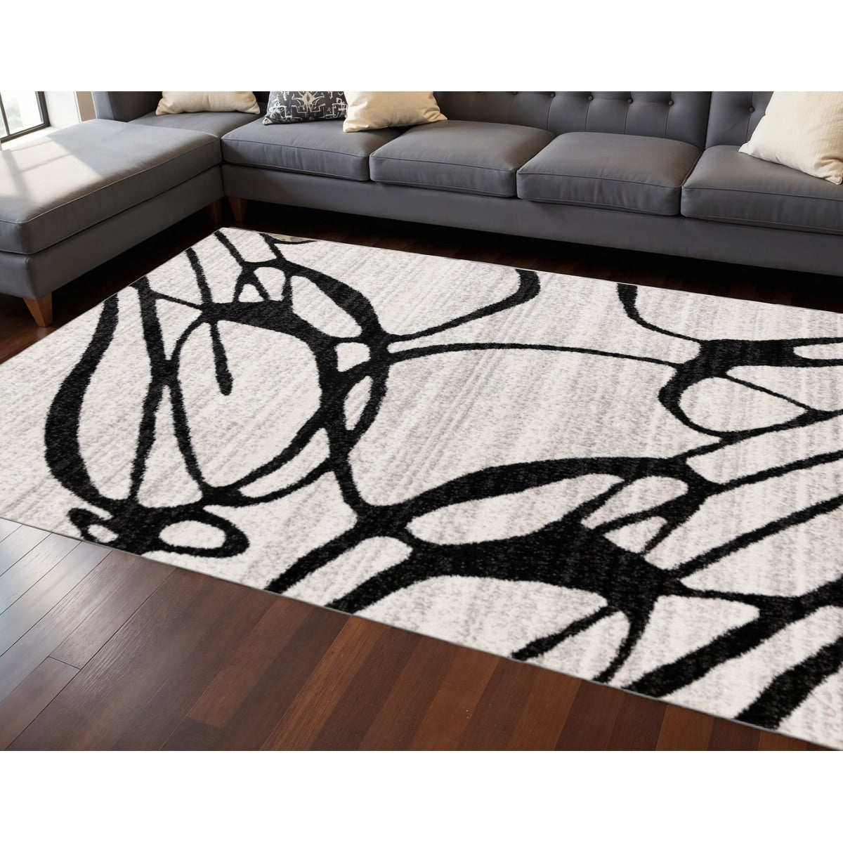 Homeroots Abstract Modern Rectangle Area Rug