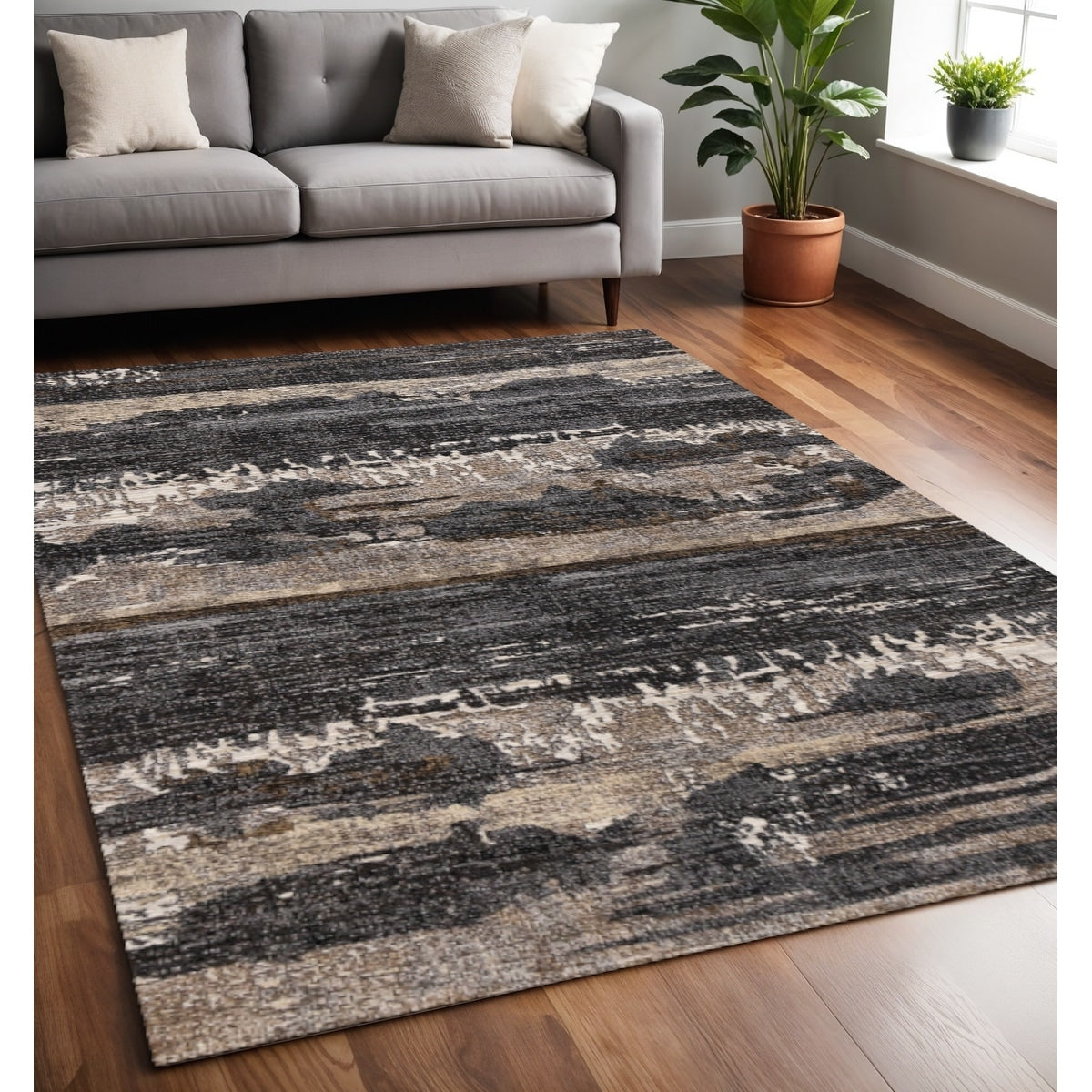 Homeroots Abstract Modern Rectangle Area Rug 5 X 8