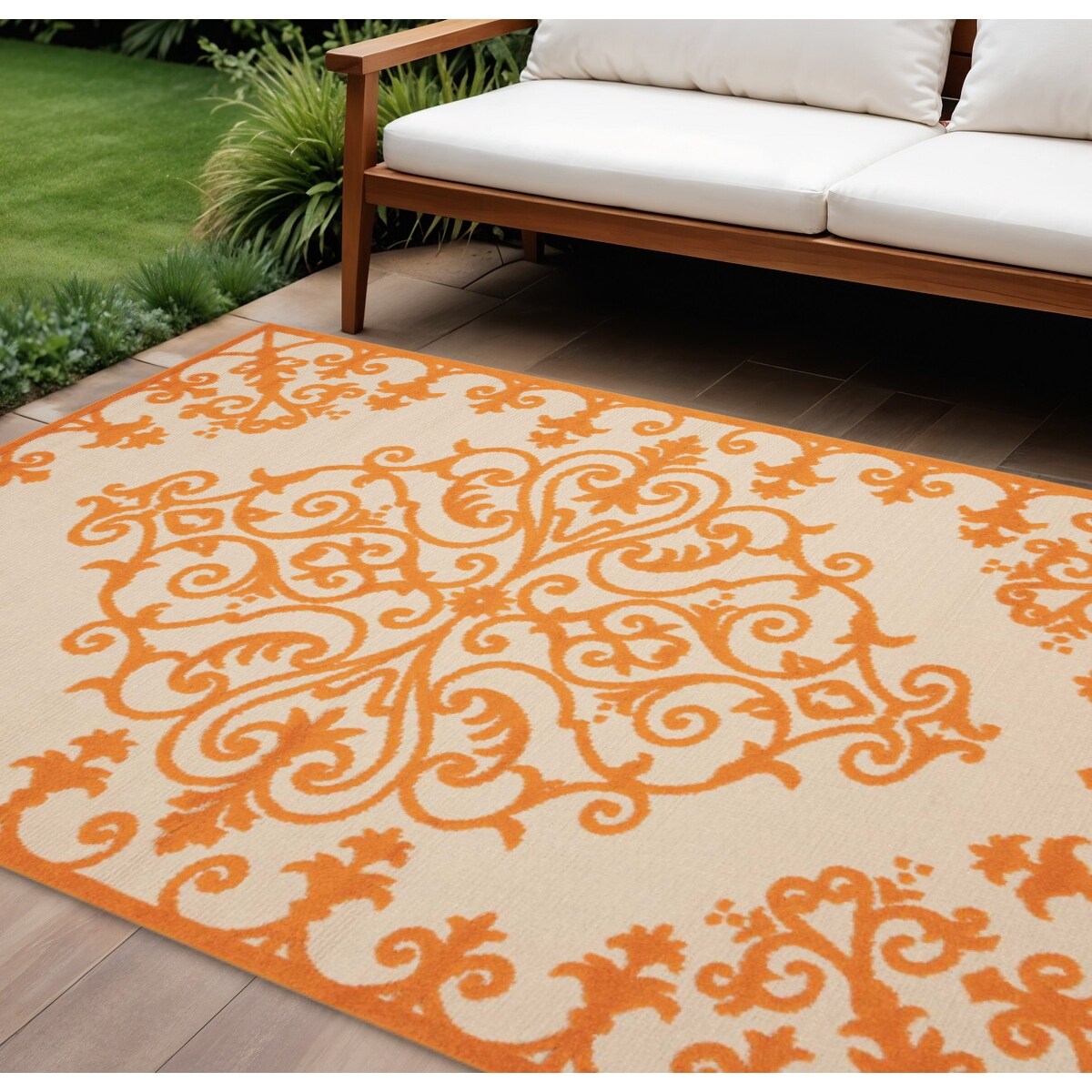 Homeroots Contemporary Rectangle Outdoor Rug 10 X 13