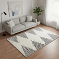 Homeroots Geometric Modern Rectangle Area Rug 5 X 8