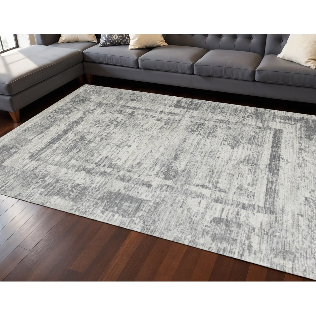 Homeroots Geometric Modern Rectangle Area Rug