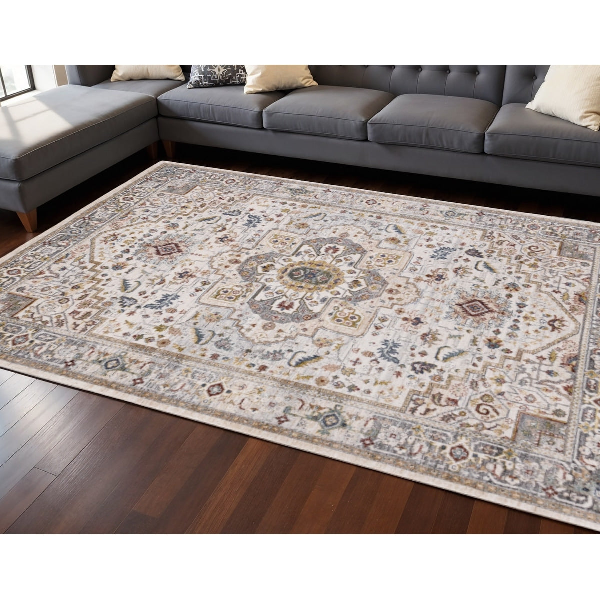 Homeroots Medallion Modern Rectangle Area Rug 8 X 10
