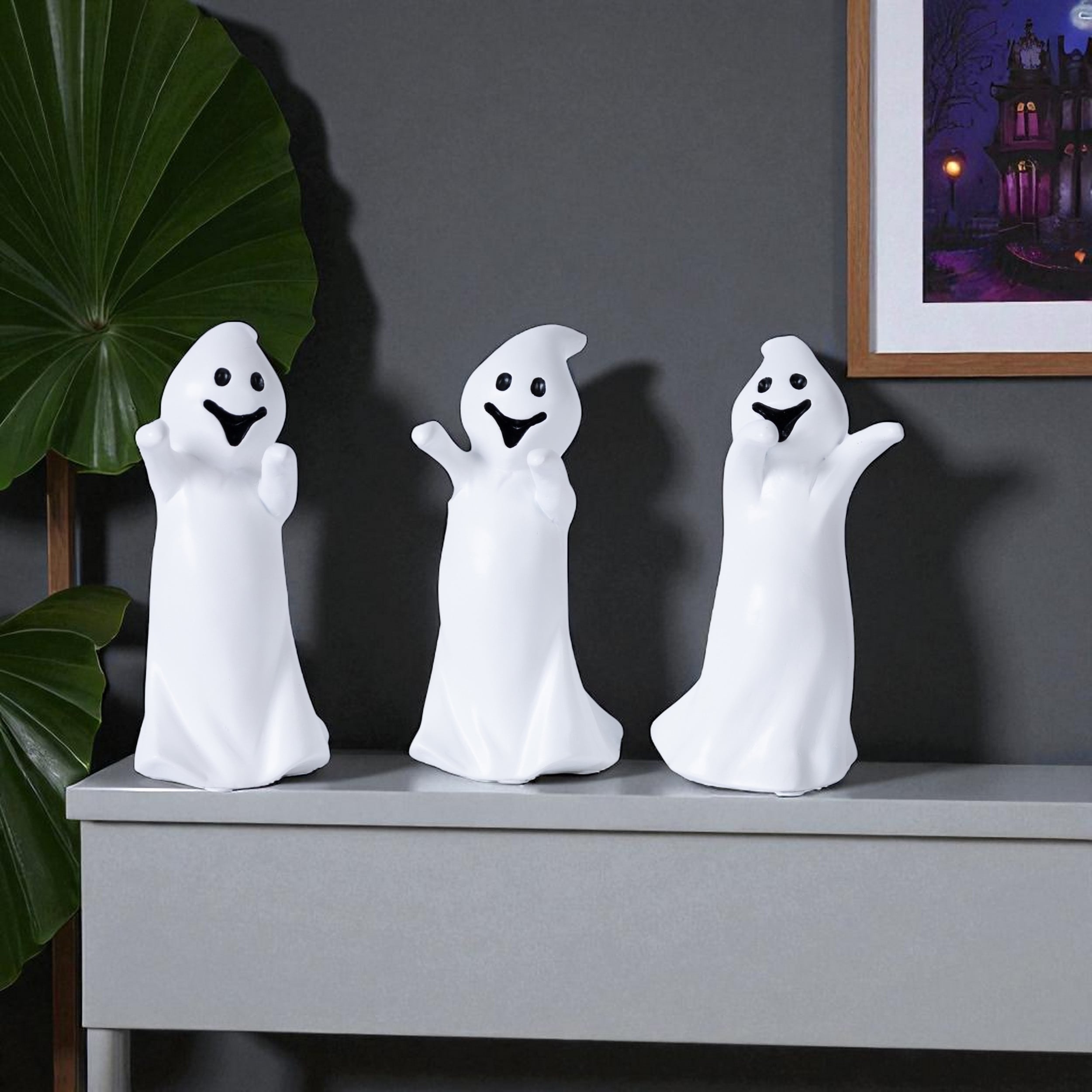 Homeroots Set Of Three White Polyresin Halloween Ghost Figurines 3.05 In. X 6.35 In. X 3.30 In.