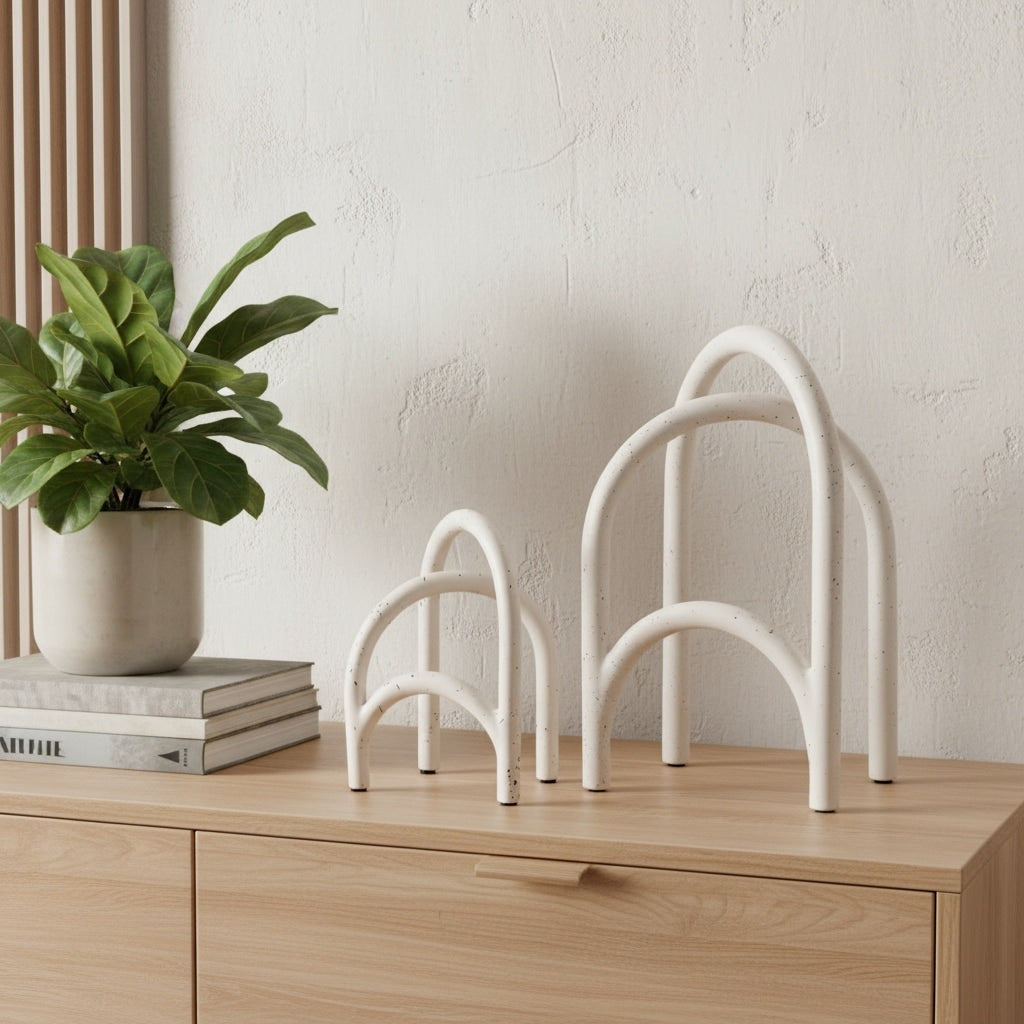 Homeroots Set Of Two White Iron Modern Abstract Tabletop Sculptures 4.53 In. X 6.50 In. X 3.35 In.